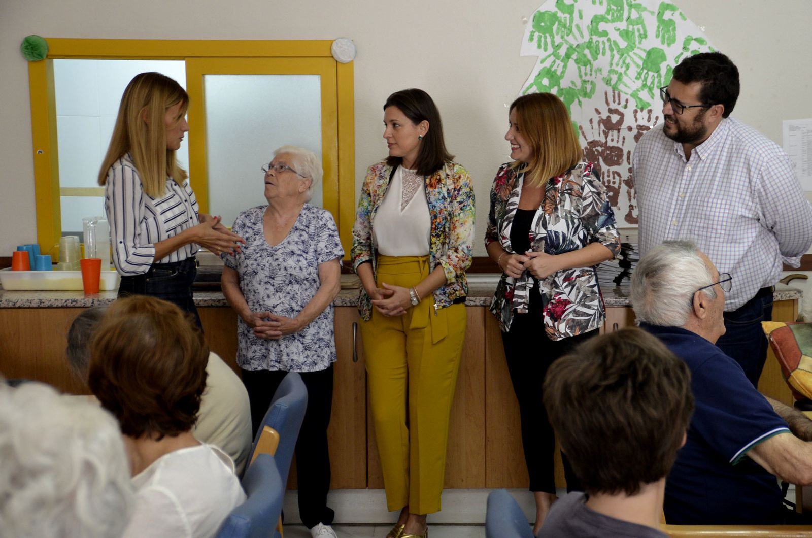 Un momento de la visita a las instalaciones de Parkinson