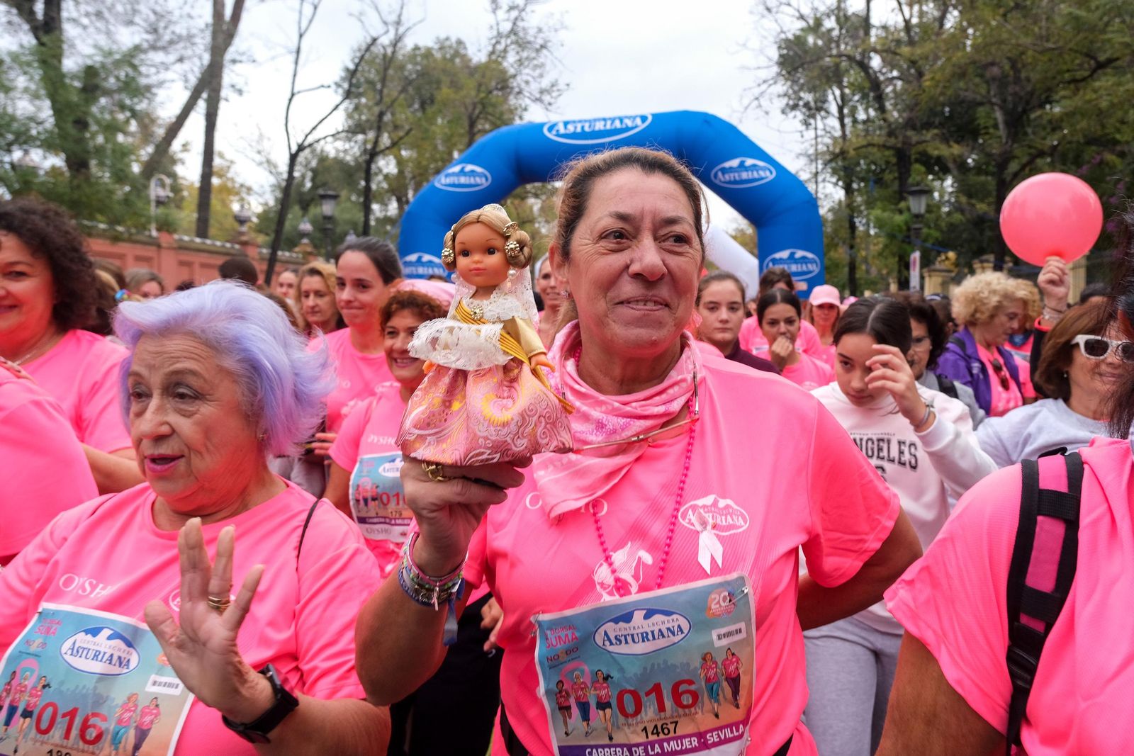 Búscate en la carrera de la mujer