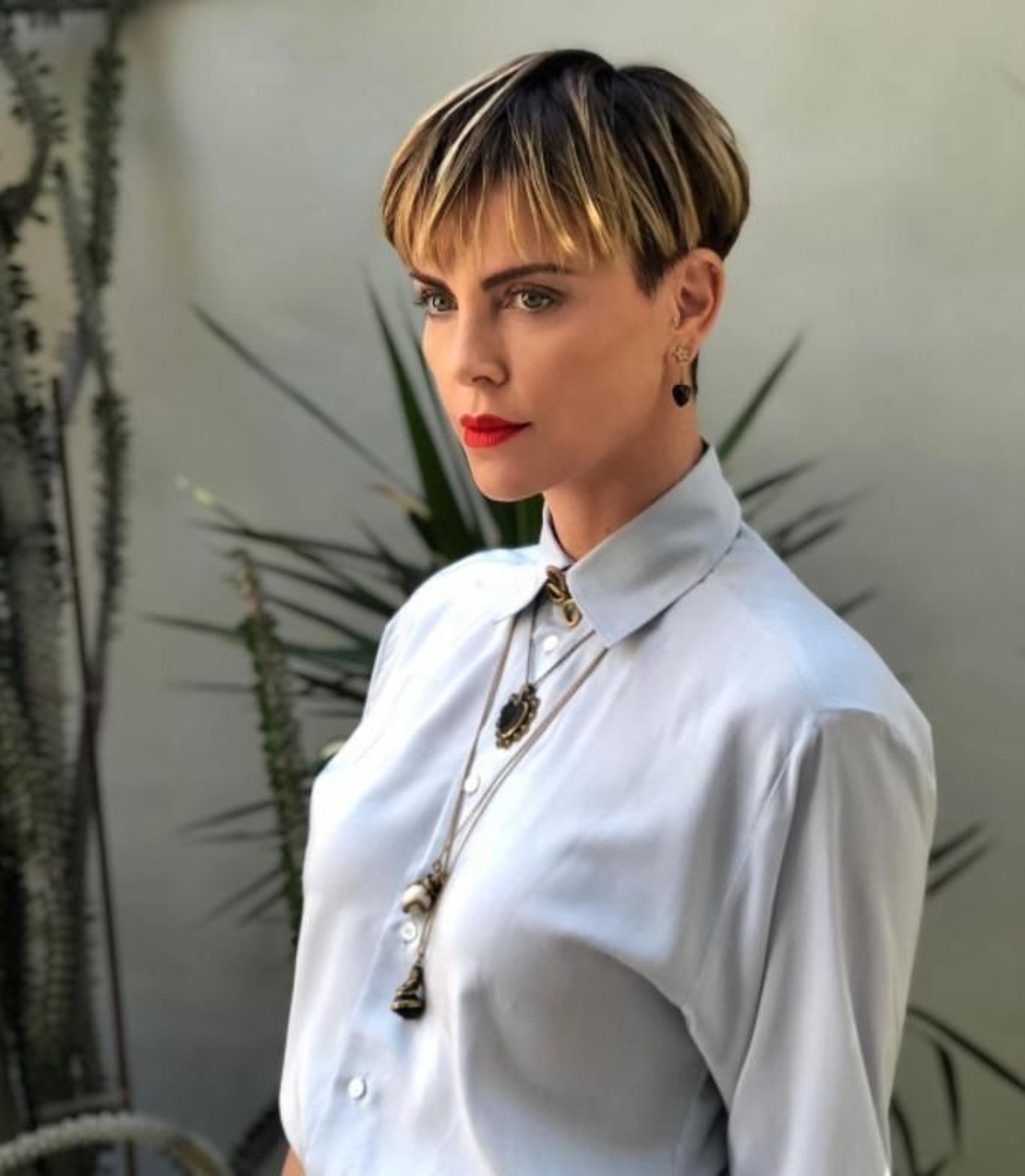 Bowl cut o corte tazón.