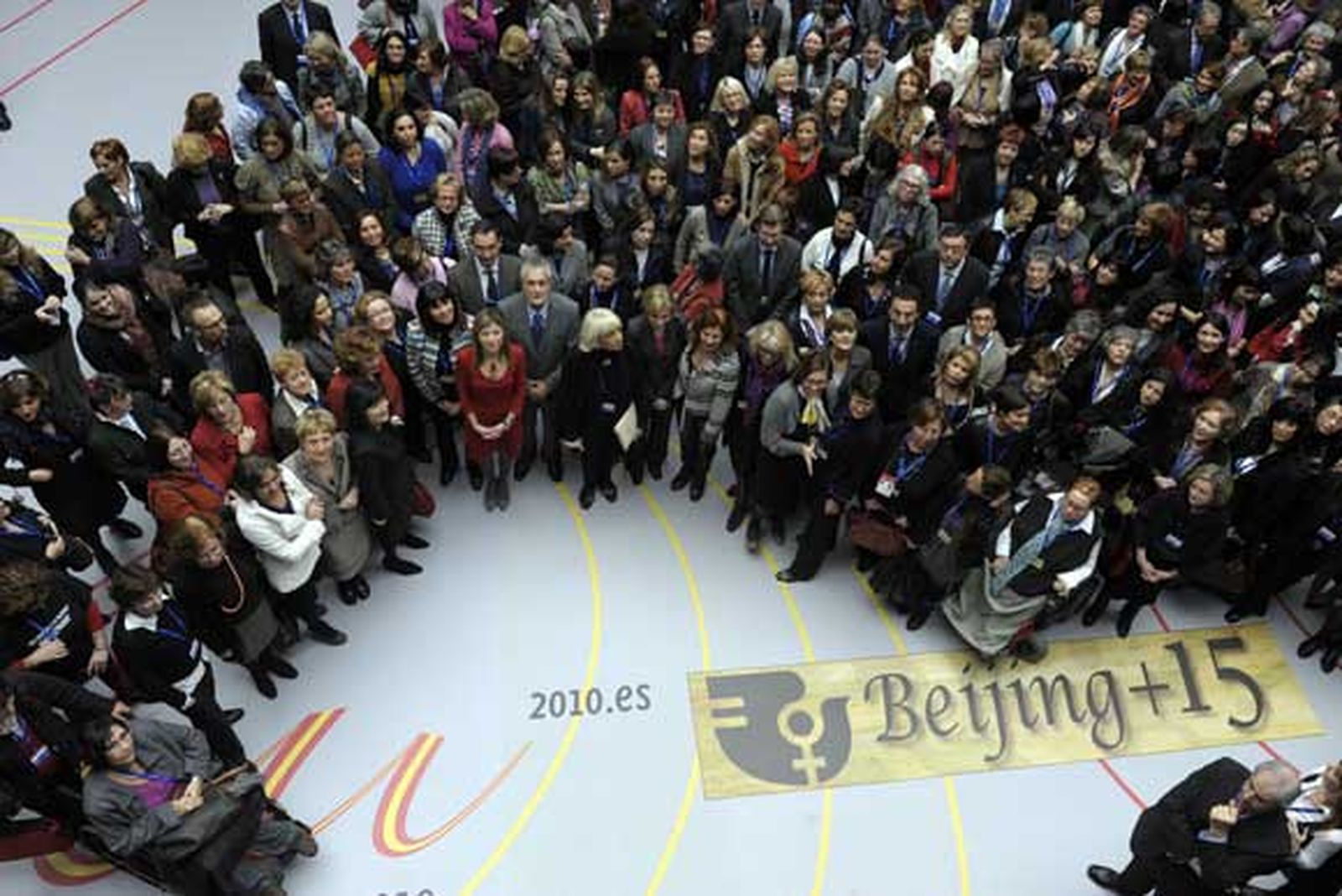 Aído aboga por una política común que demuestre que la igualdad es justa y rentable