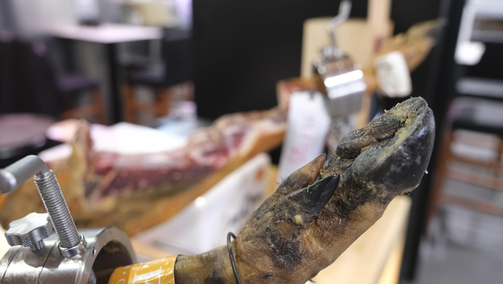 Restaurante Jamonería Antonio Ortuño, en el Mercado Central de Almería