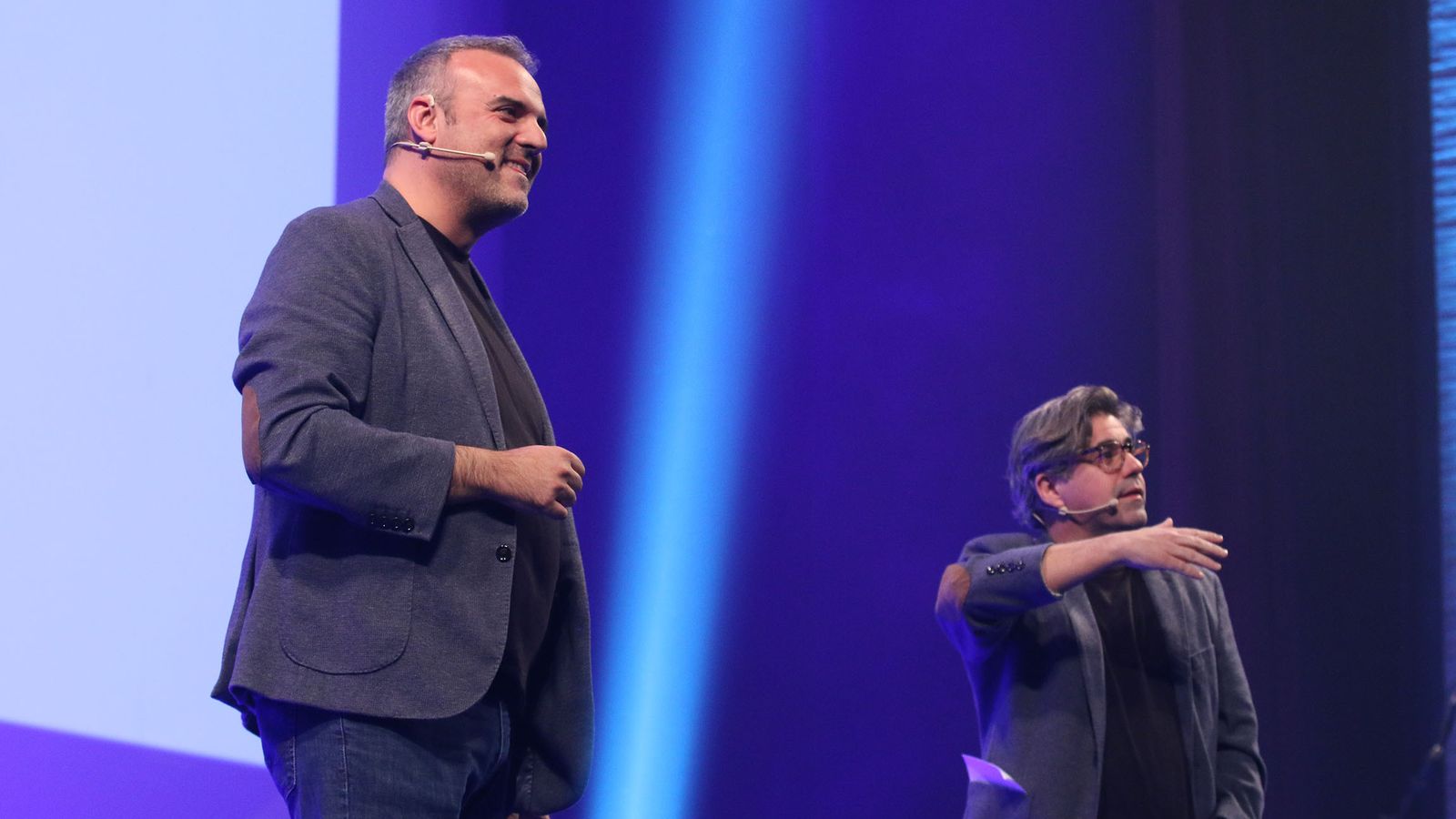 Paco Calavera y Pepe Céspedes presentaron la gala inaugural.