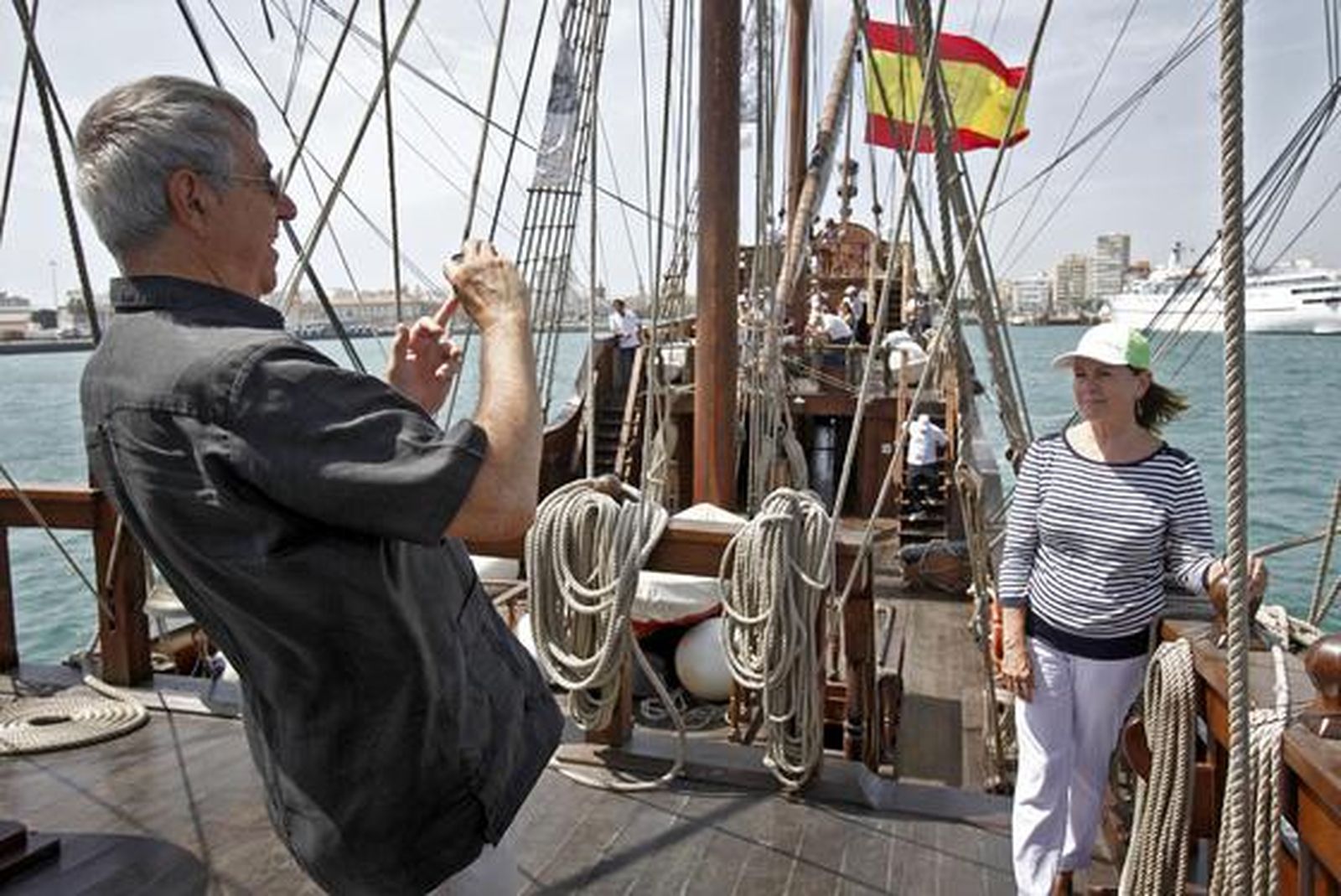 El galeón La Pepa inicia su travesía. 

Fotos: /Jesús Marín