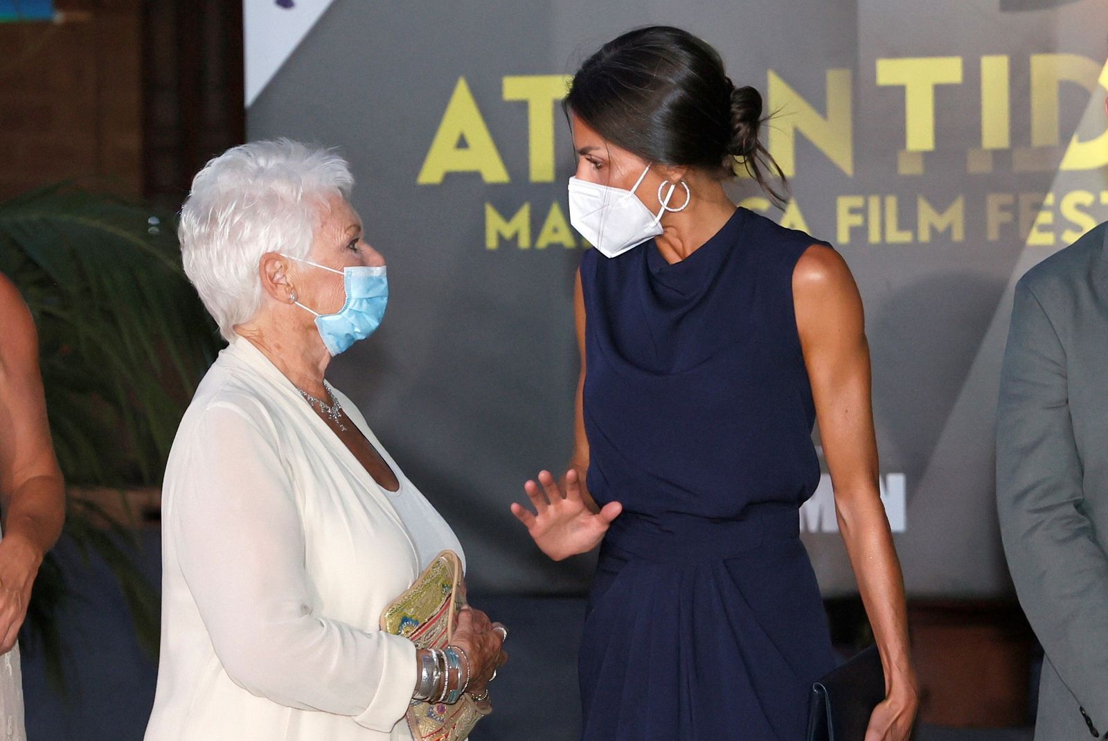 Doña Letizia con la acrtriz Judi Dench