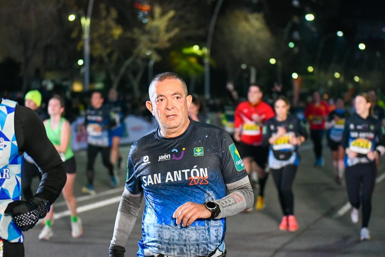 En imágenes: búscate en tu llegada a meta de la Carrera de San Antón 2025 (9)