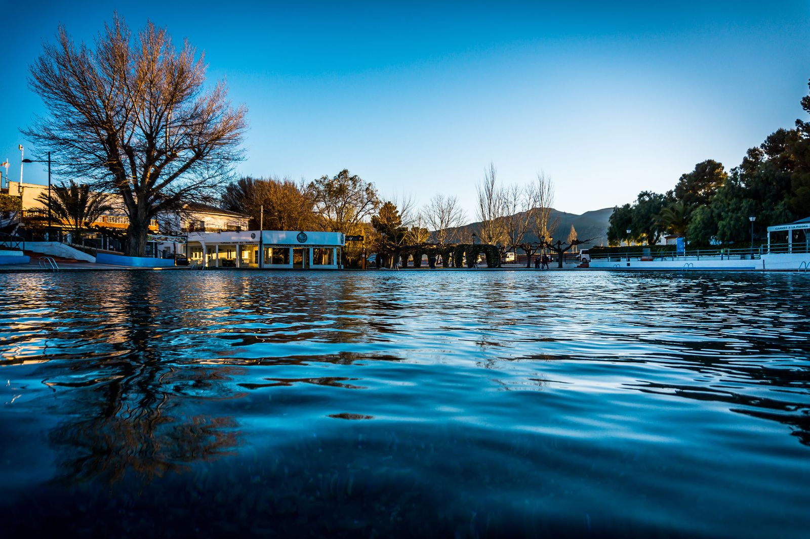 La balsa de Cela, manantial de aguas termales ubicado en el término municipal de Lúcar