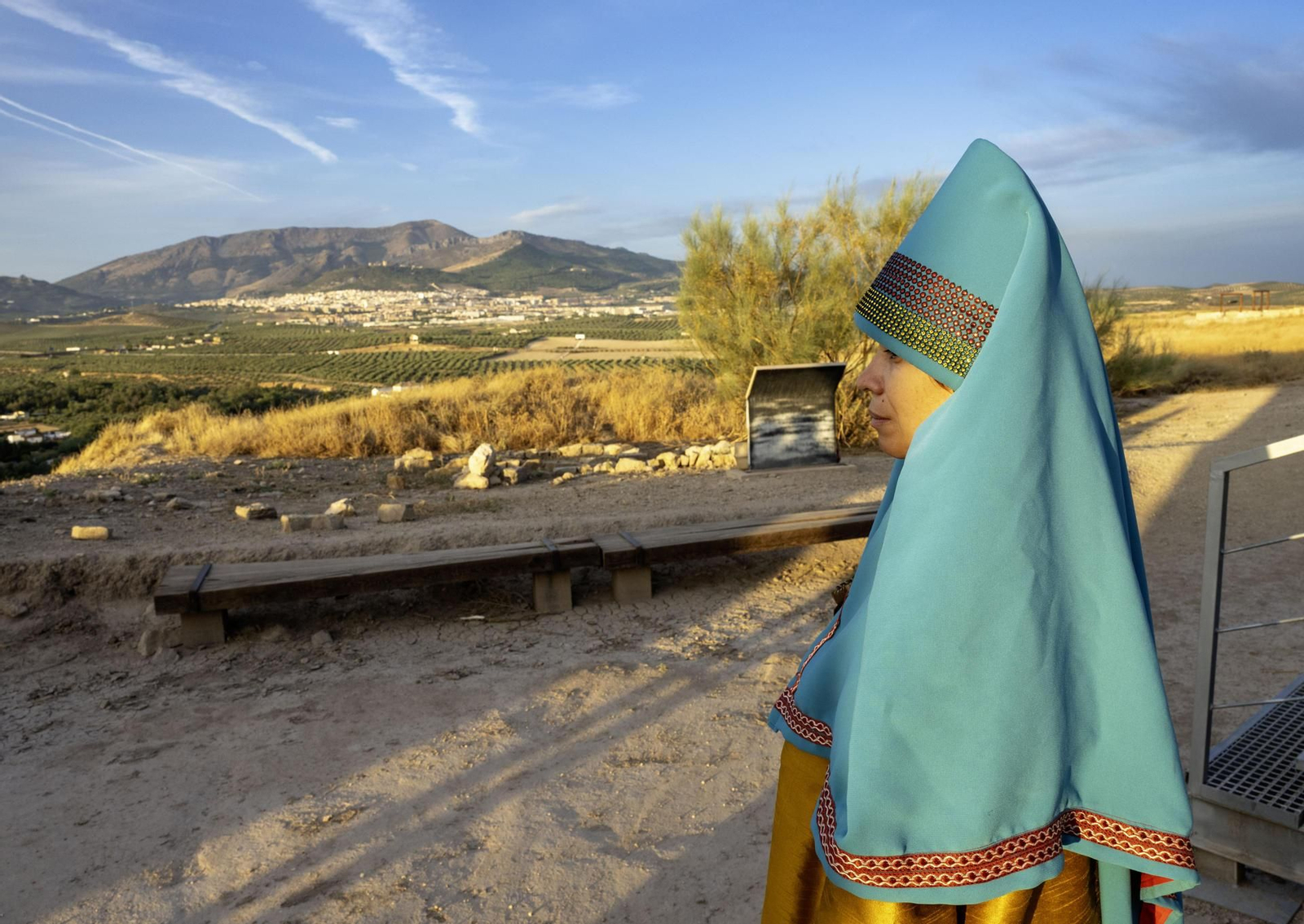 na mujer participa en el "oppidum" de Puente Tablas de Jaén.
