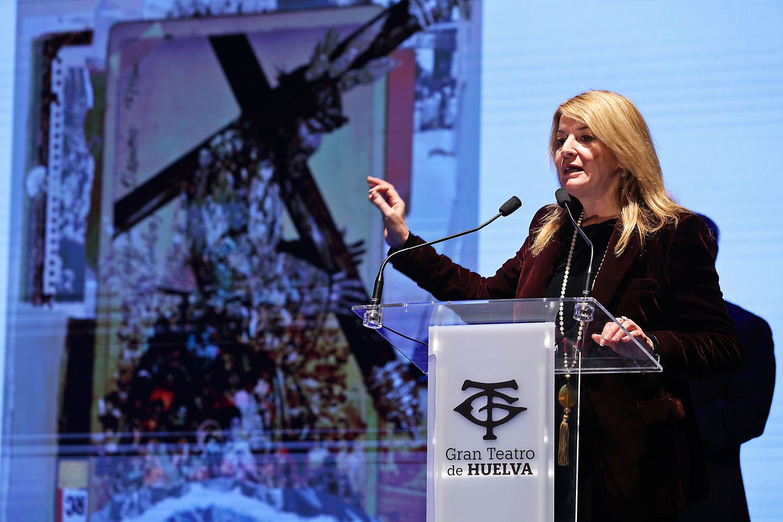 Imágenes de la presentación de la Semana Santa de Huelva 2024