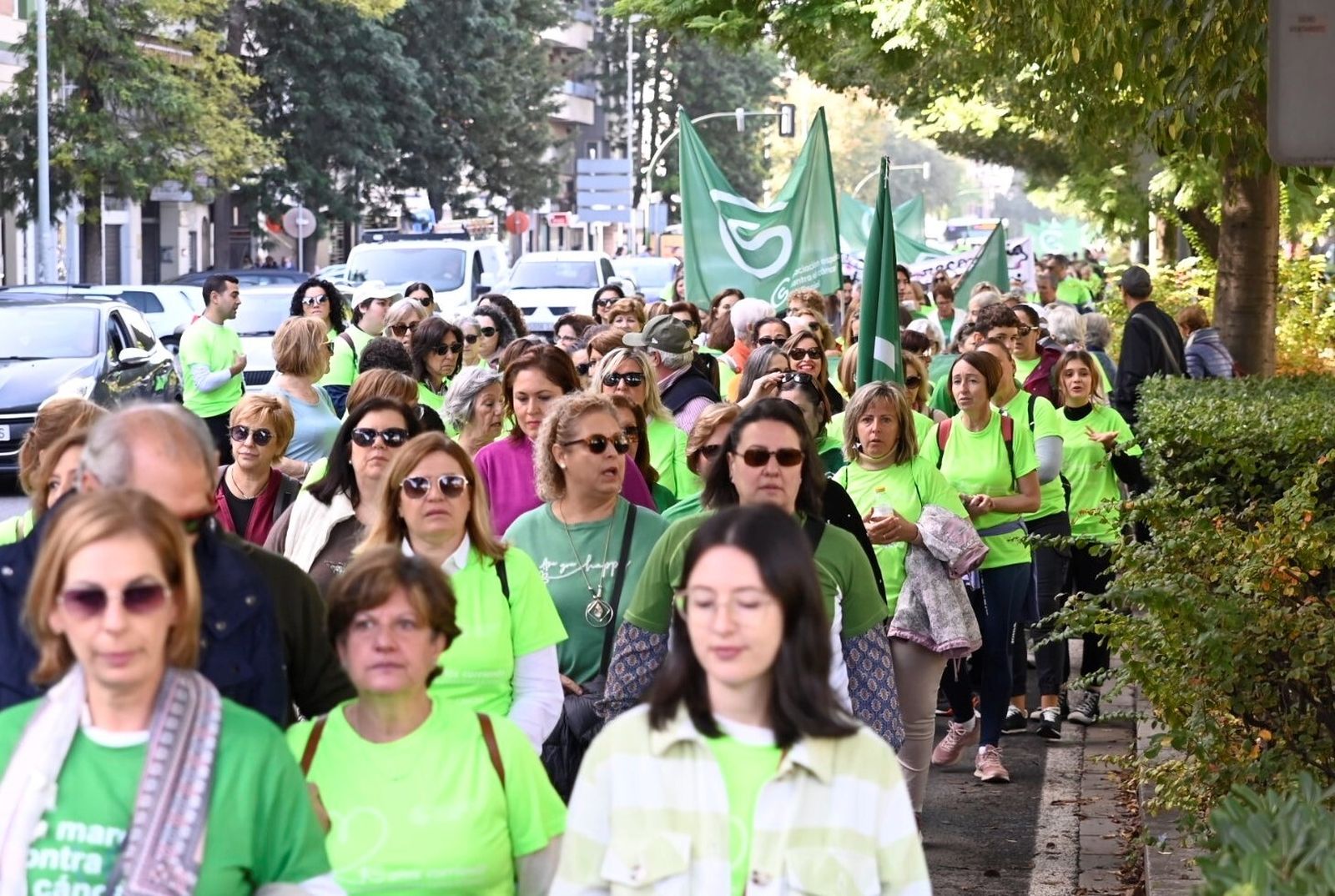 Las mejores imágenes de la Carrera por la Vida de la Asociación Española contra el Cáncer en Córdoba