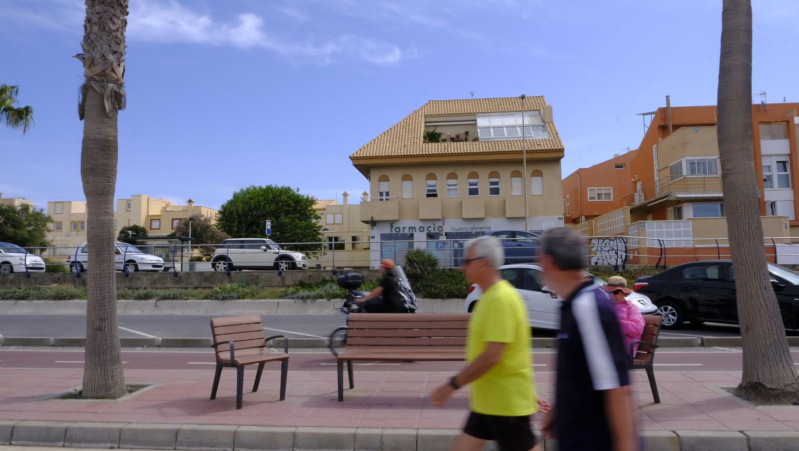 1 de junio en el Paseo Marítimo de Almería