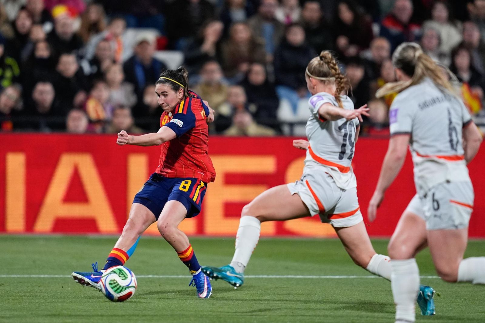 Las fotos del España-Islandia de fútbol femenino