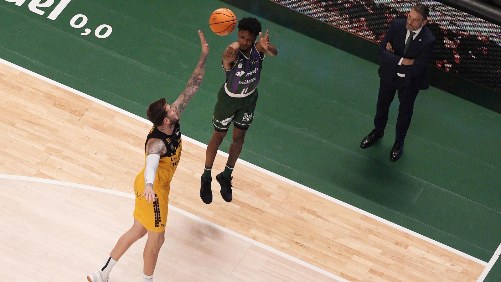 El Unicaja-La Laguna Tenerife, en fotos