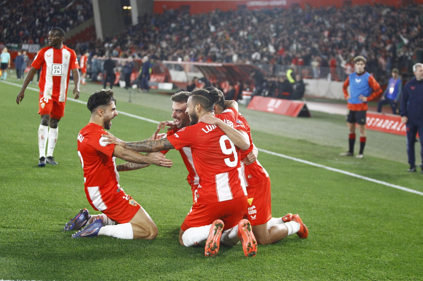 La U.D. Almería destroza al Sevilla C.F. en la Copa del Rey