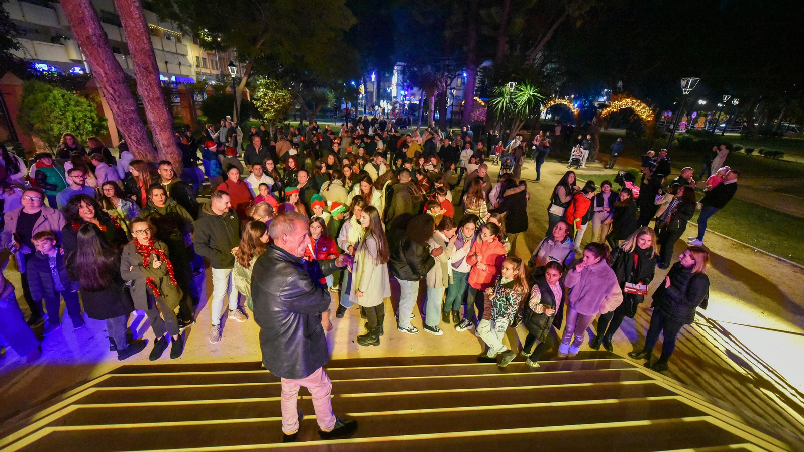 La yincana solidaria 'A por el gordo' en La Línea, en imágenes