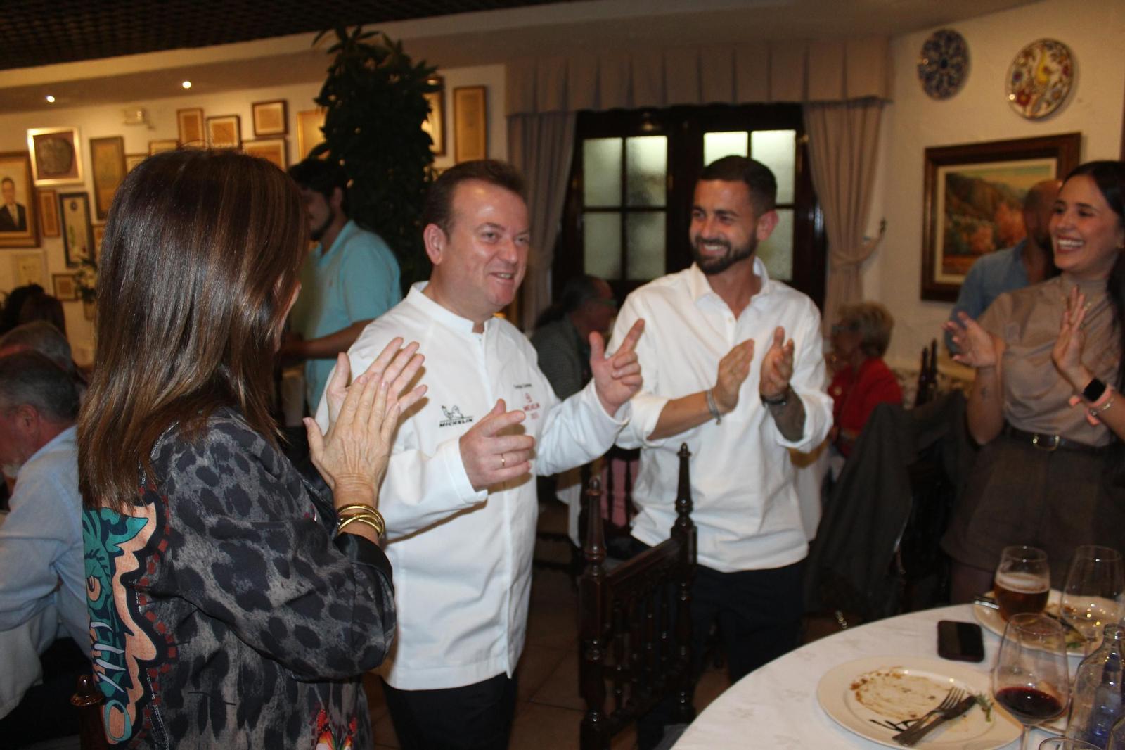 Las mejores fotos de la Terraza Carmona y sus jornadas del toro bravo en la cocina