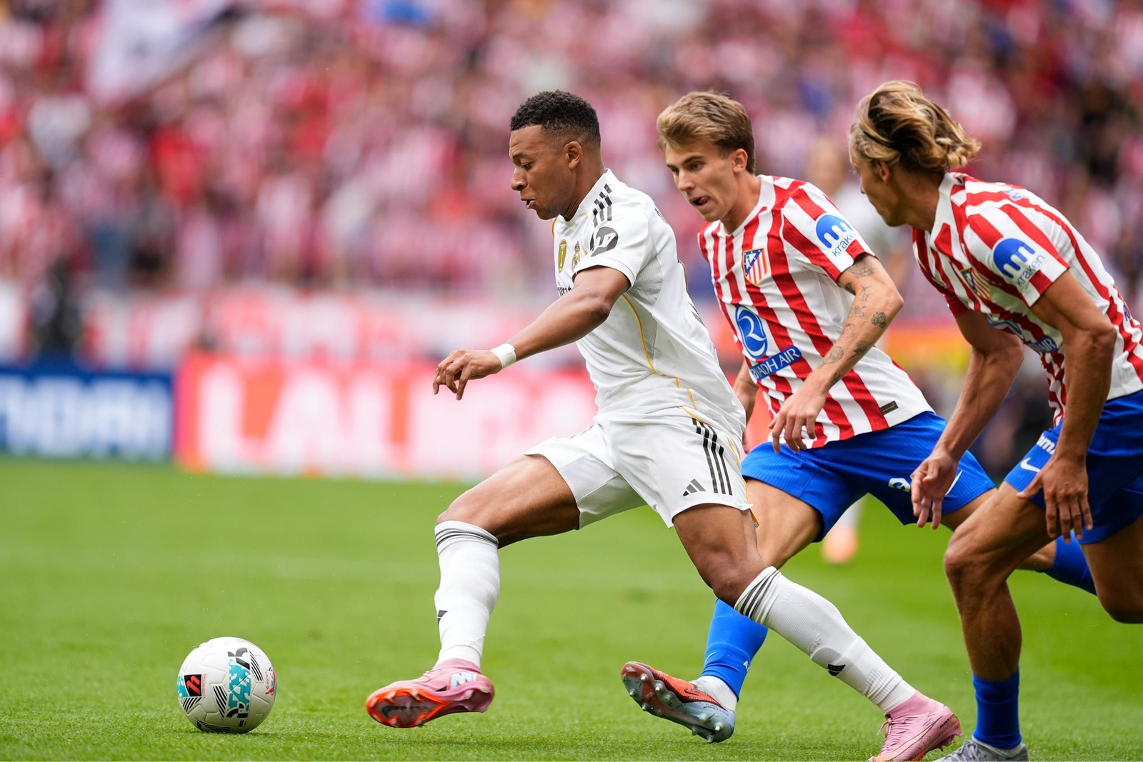 Las mejores fotos del Atlético - Real Madrid