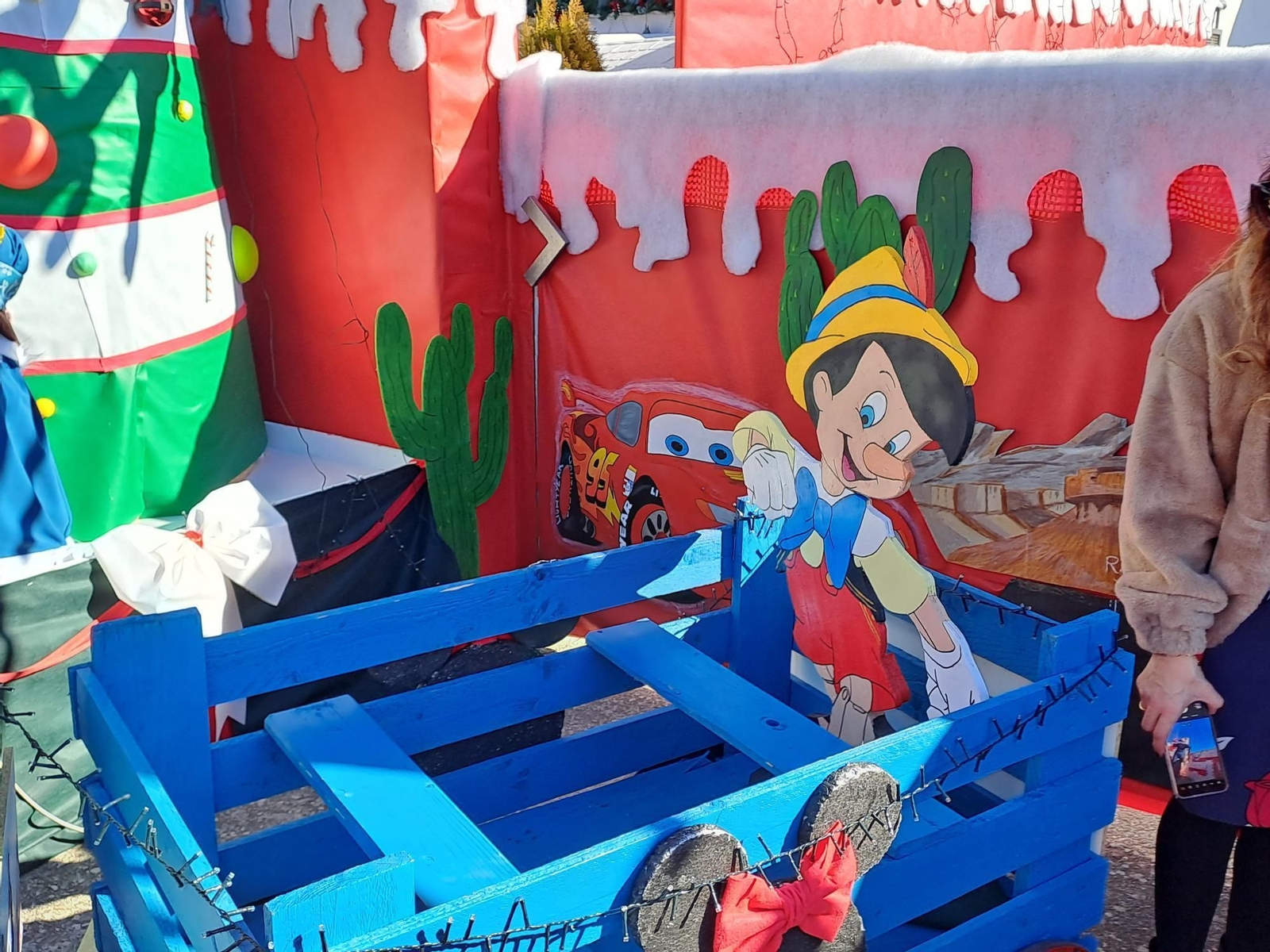 En imágenes: ¡Bienvenidos al mundo fantástico por Navidad de Las Pedrizas!