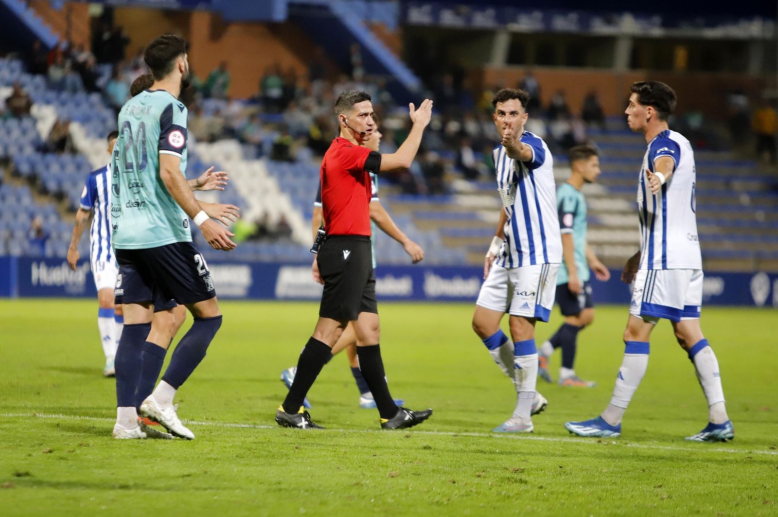 Imágenes del Recreativo Huelva-At Sanluqueño