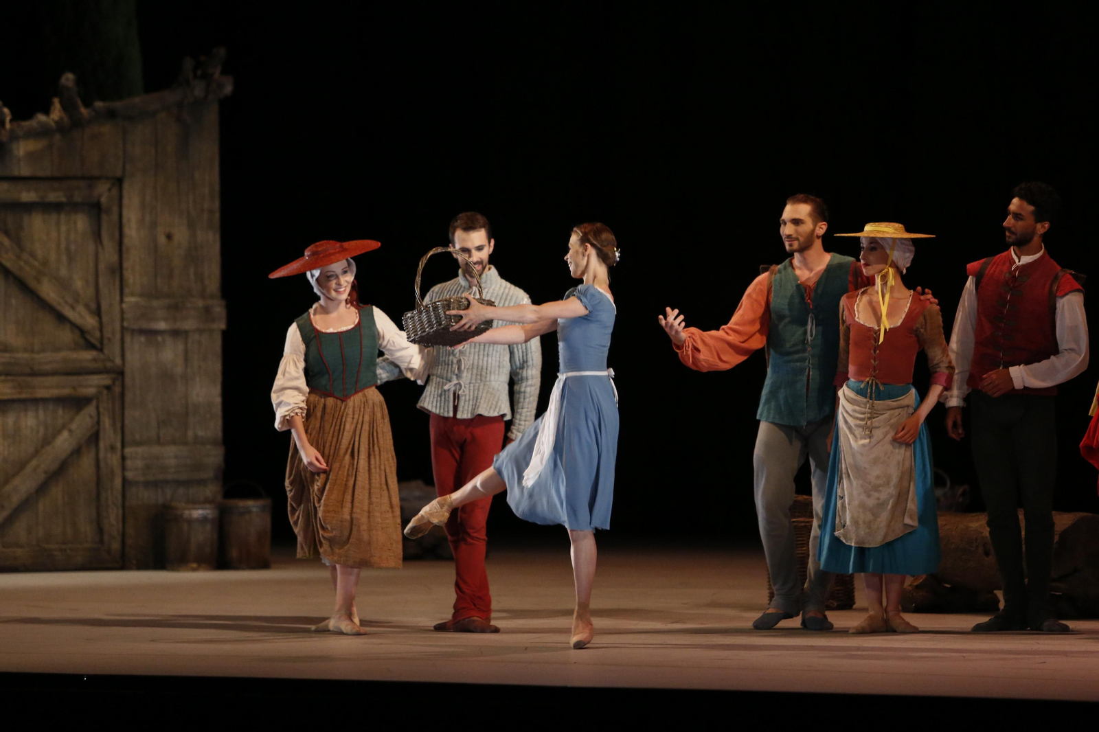 Las imágenes del 'Giselle' del Ballet du Capitole de Toulouse