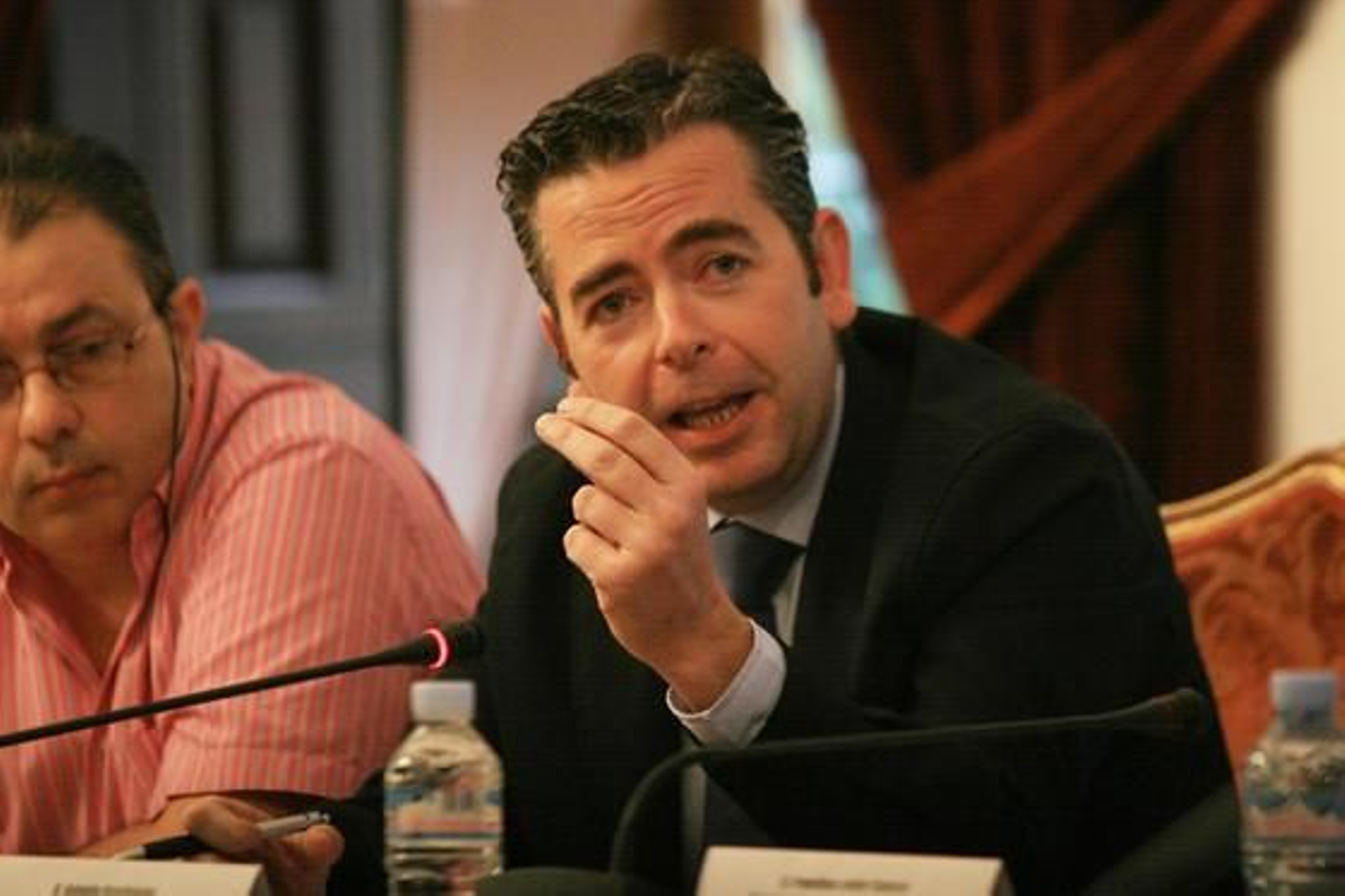 Antonio Domínguez durante su intervención.

Foto: Barrionuevo