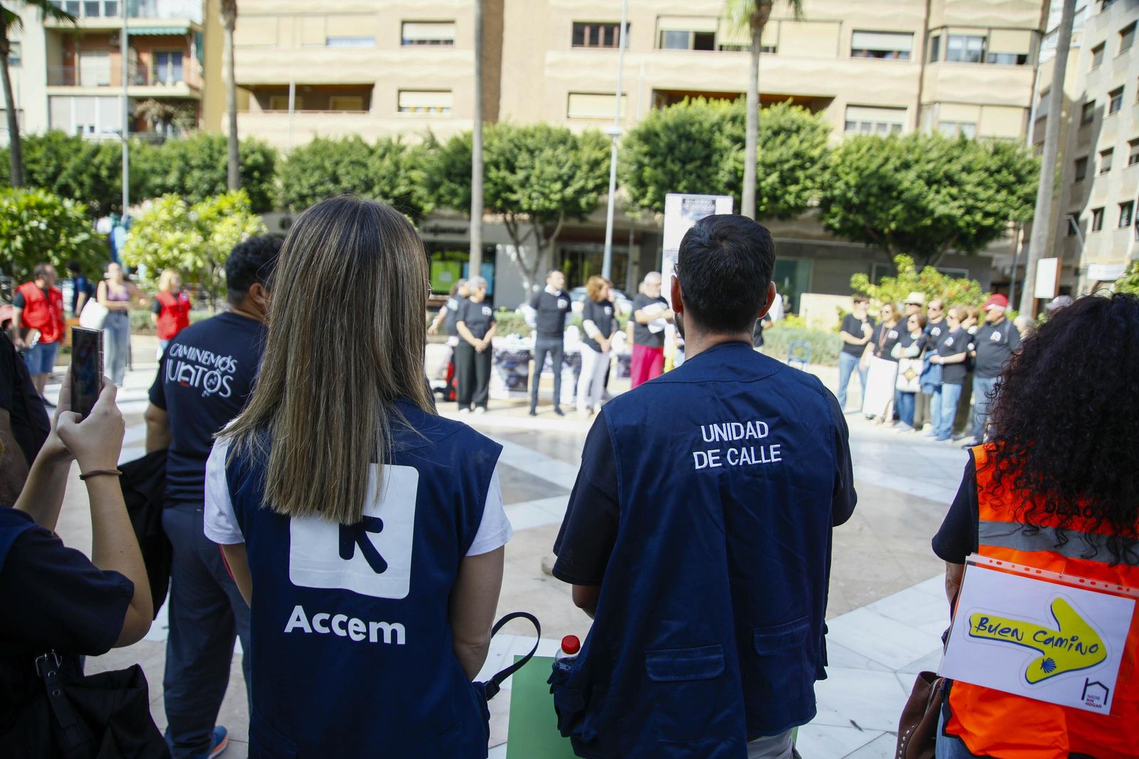 Imágenes de la campaña "Camino de Santiago" para celebrar el día de las personas sin hogar en Almería