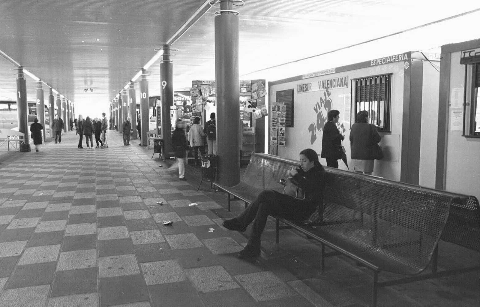 Imagen tomada en 1999 de la antigua estación de autobuses.