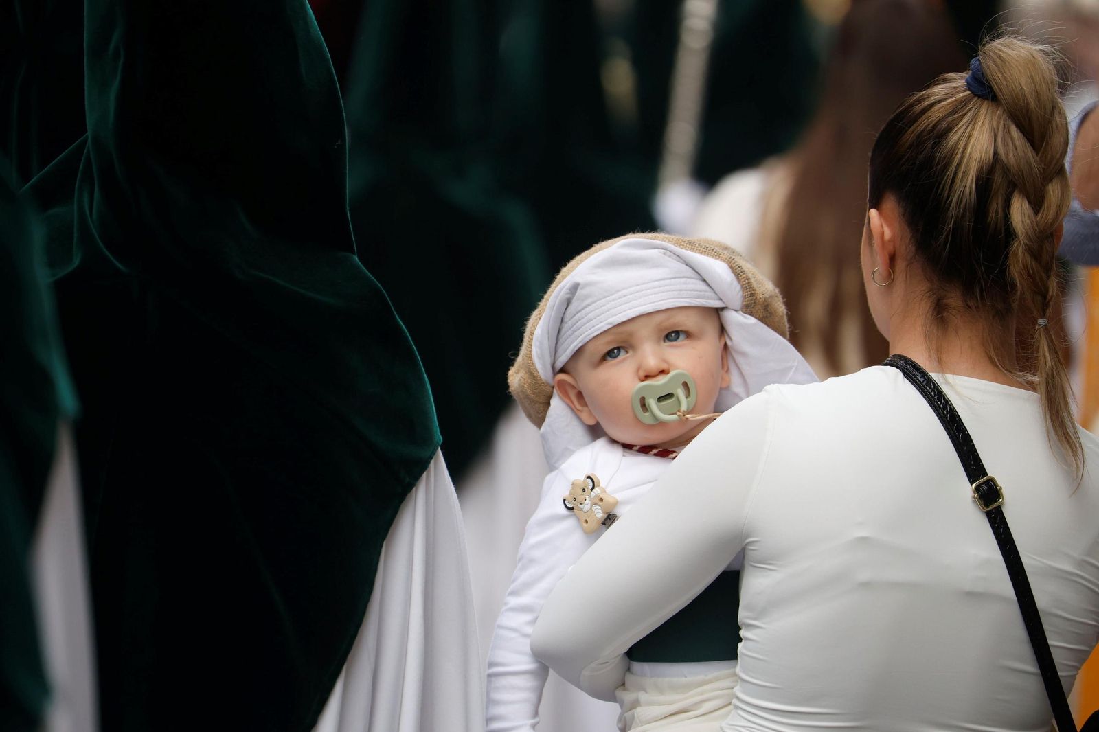 La procesión de la Sagrada Cena en este Jueves Santo de Córdoba, en imágenes