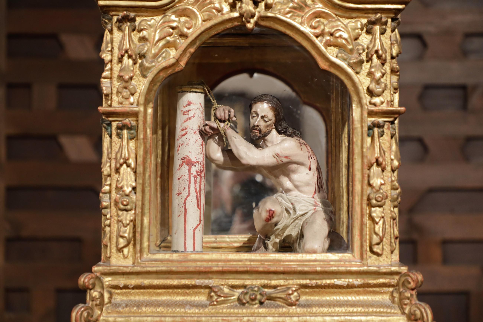 Inauguración de la exposición Devociones populares en las clausuras de Sevilla, en la Iglesia Santa Clara