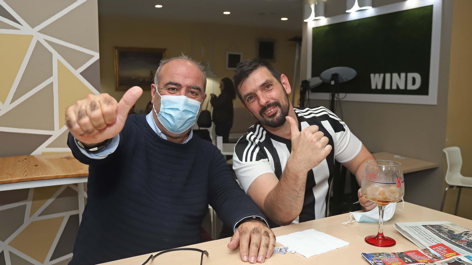 Fotos de la celebración del ascenso de la Balona a Primera RFEF