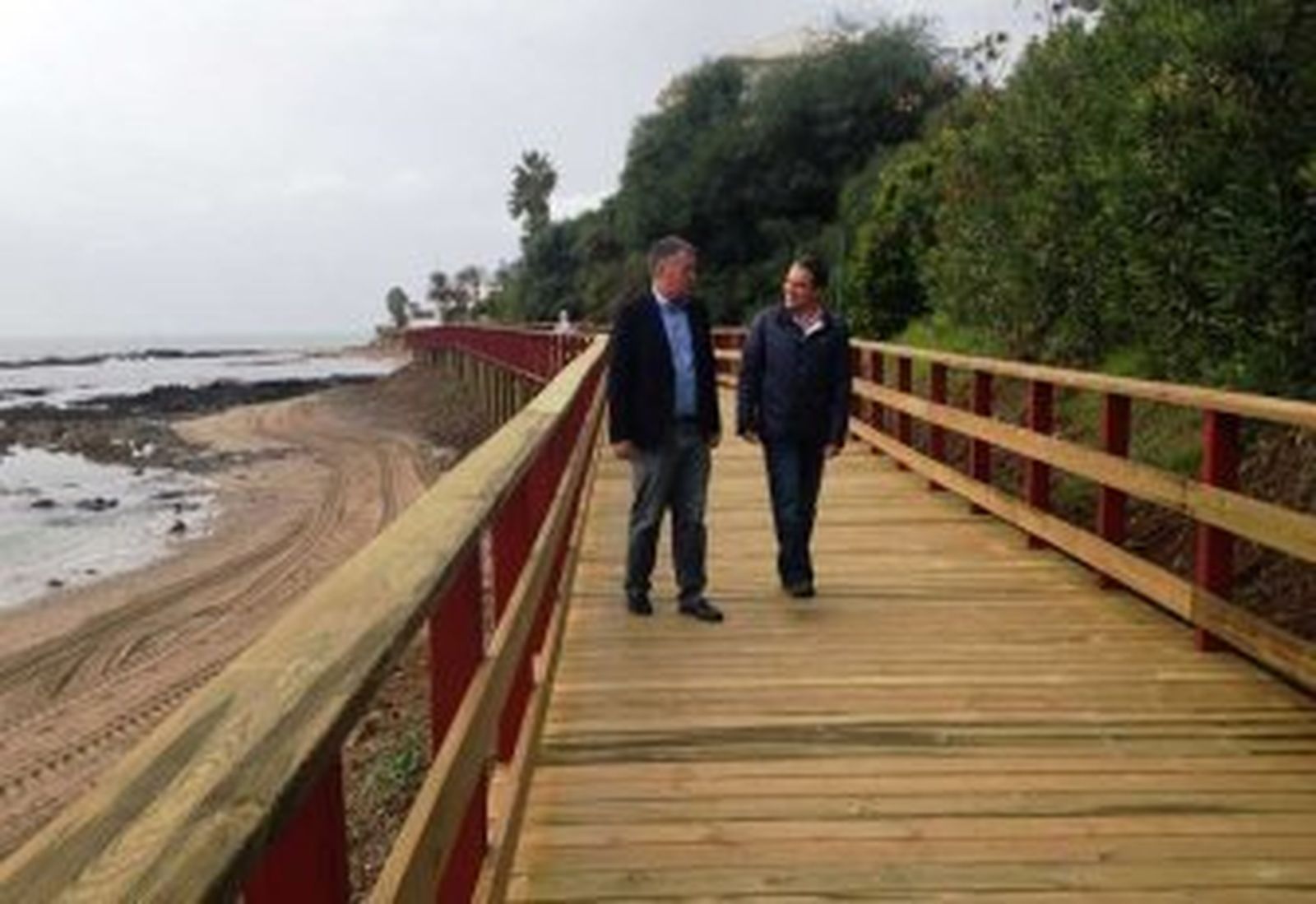 Concluye el primer tramo de la Senda Litoral entre Mijas y Marbella