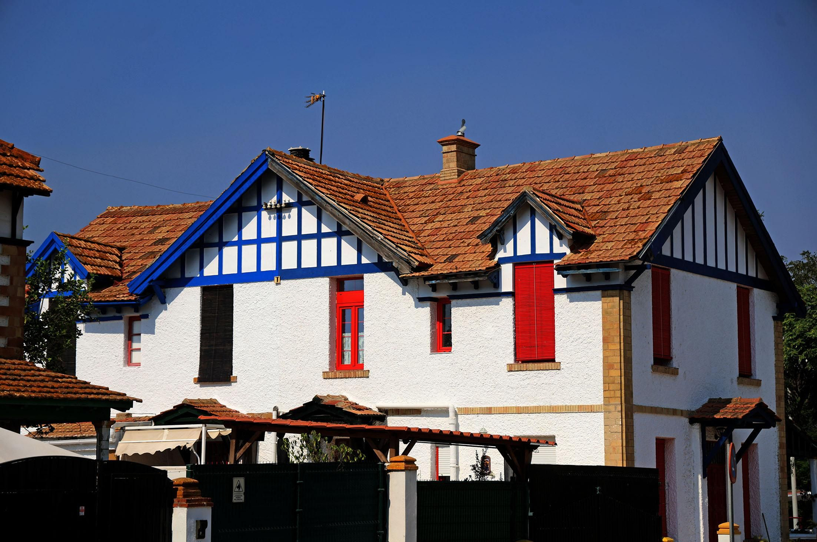 Imágenes del Barrio Reina Victoria, un legado británico en Huelva