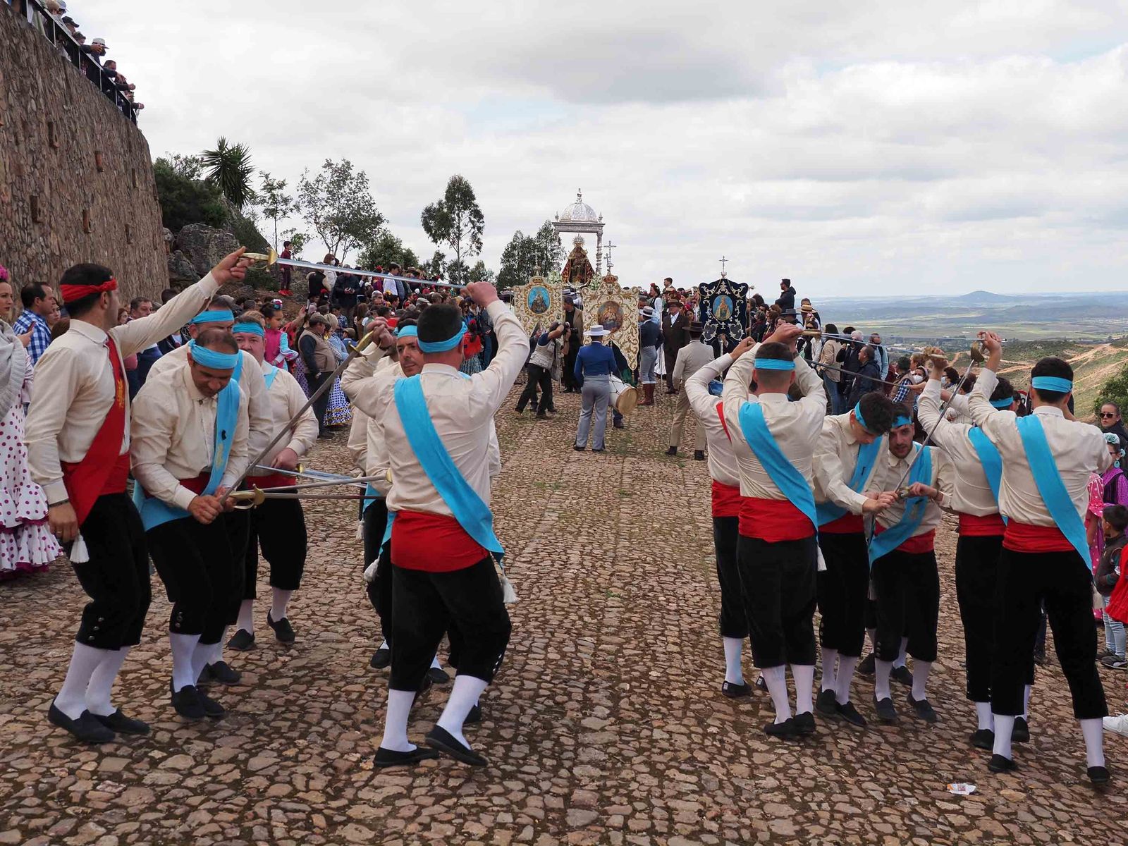 Las mejores imágenes de la Romería de la Virgen de la Peña 2022