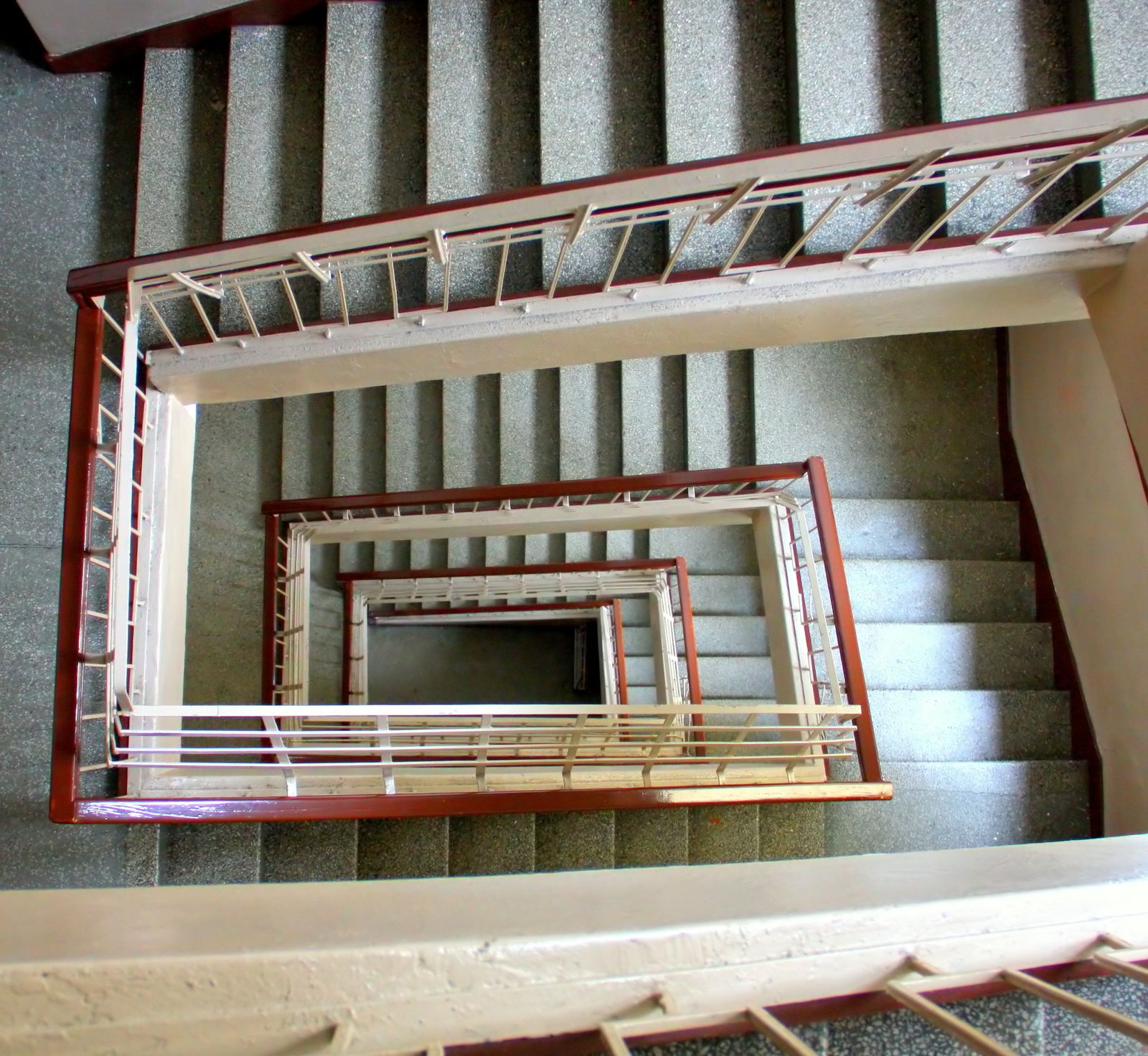 Las comunidades de vecinos tendrán que seguir una serie de normas de seguridad en la cuarentena.