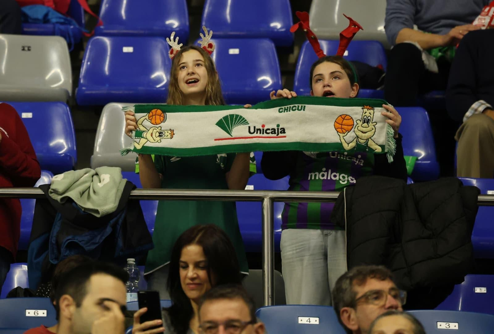 Búscate en las gradas del Martín Carpena en el Unicaja-Karditsa de BCL