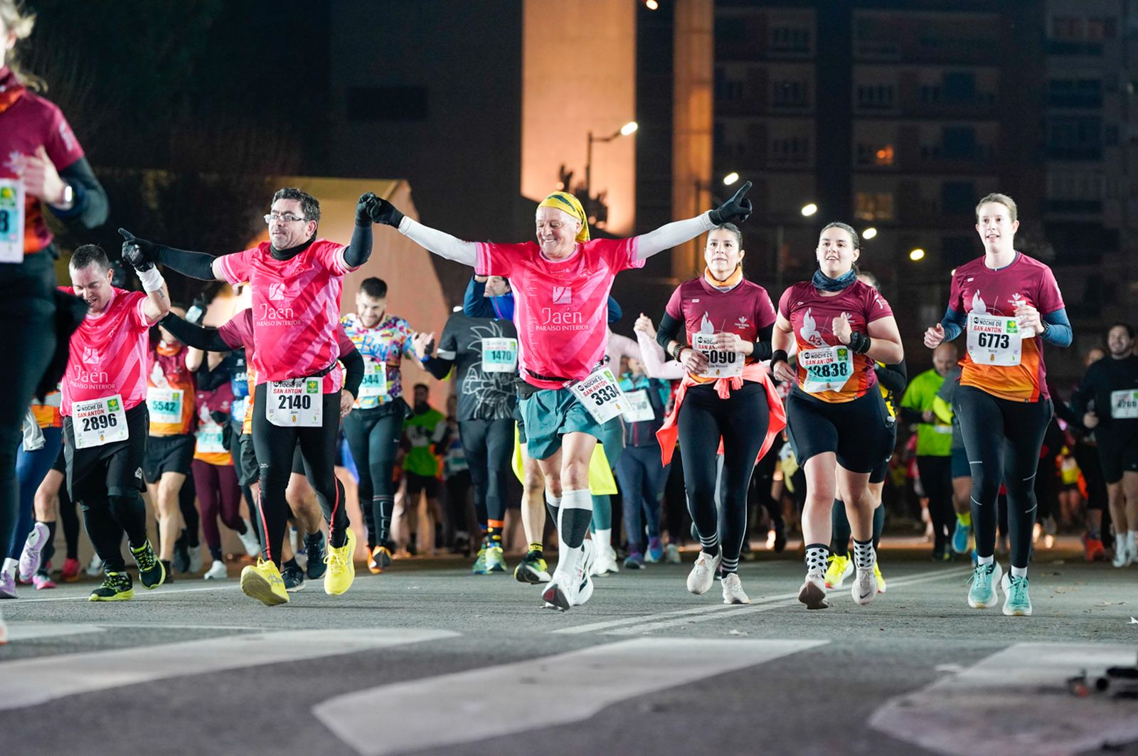 En imágenes: búscate en tu llegada a meta de la Carrera de San Antón 2026 (19)