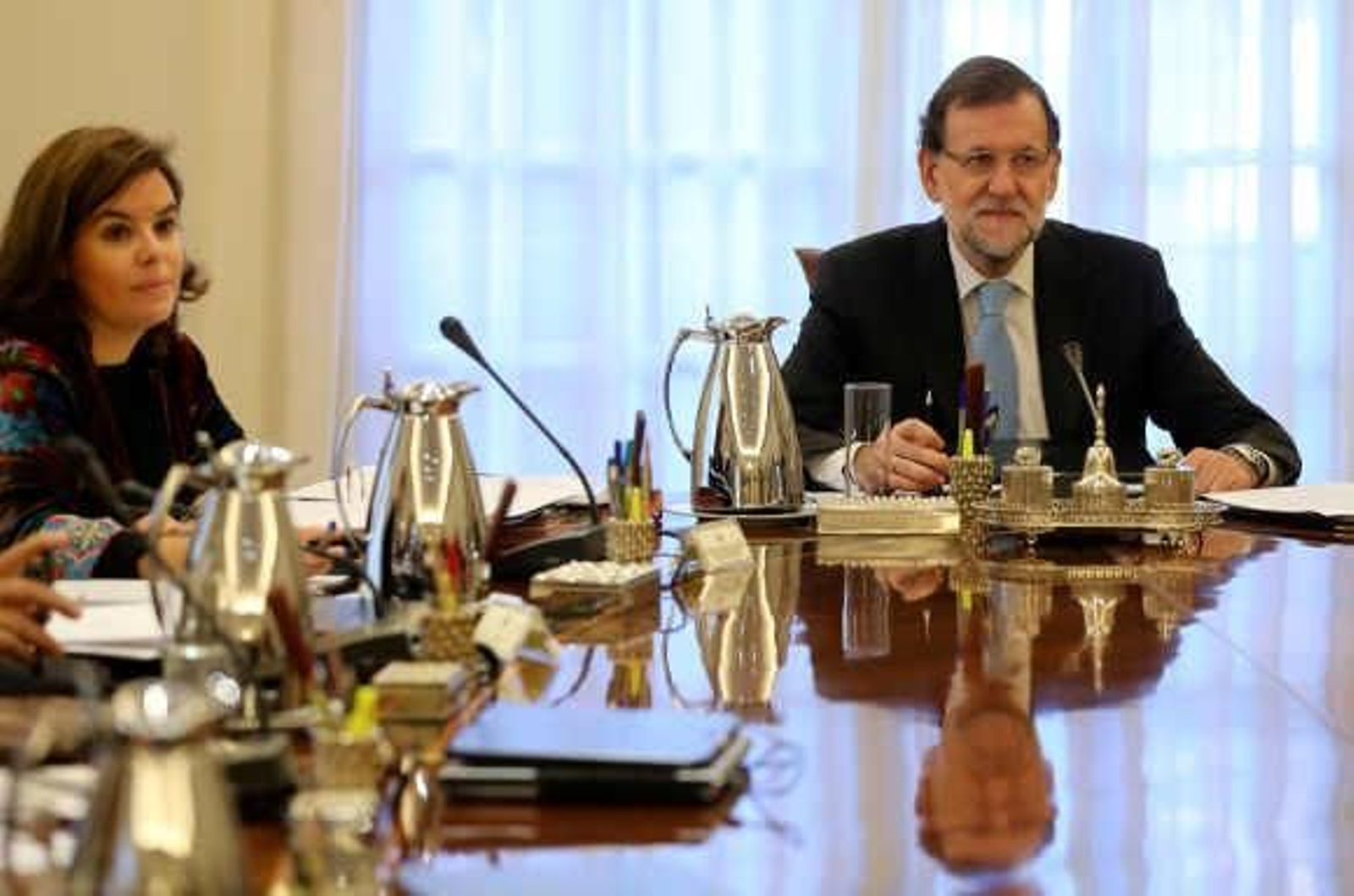 Sáenz de Santamaría y Mariano Rajoy./ Efe