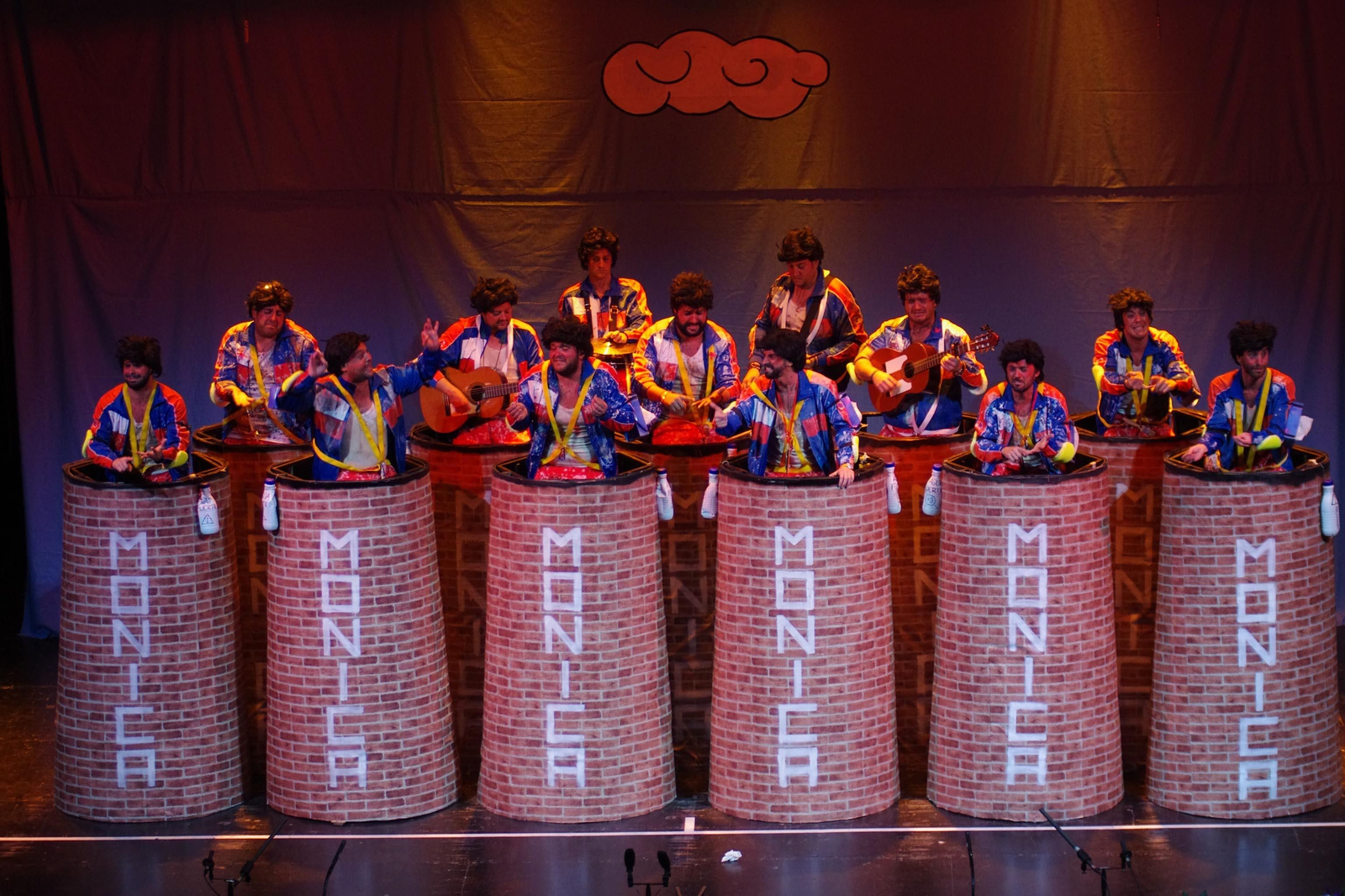 La murga 'Los de la torre' en el Carnaval de Torremolinos en una imagen de archivo.
