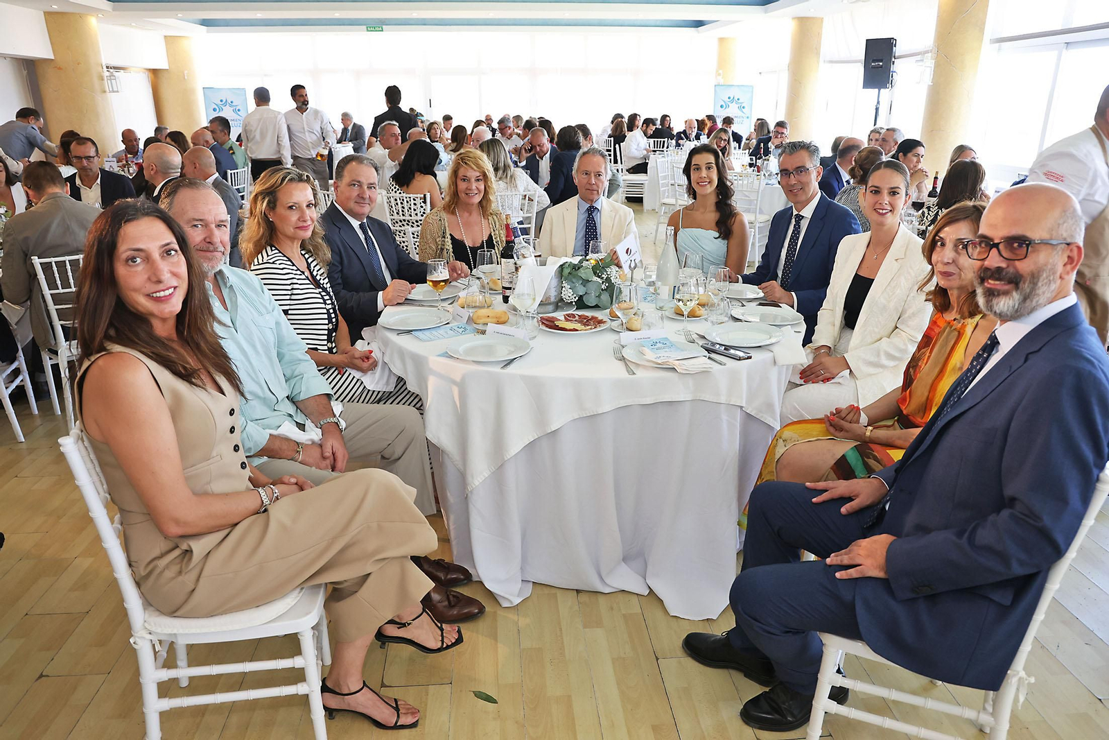 Imágenes de los invitados al acto de entrega del VI Premio Reconocimiento Andaluz a Carolina Marín
