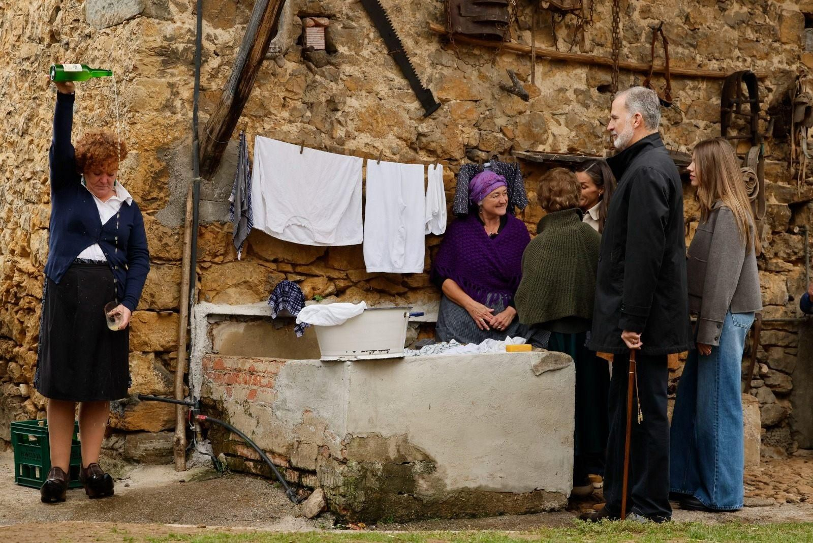 La Familia Real en Valdesoto, Pueblo Ejemplar de Asturias 2025, en imágenes