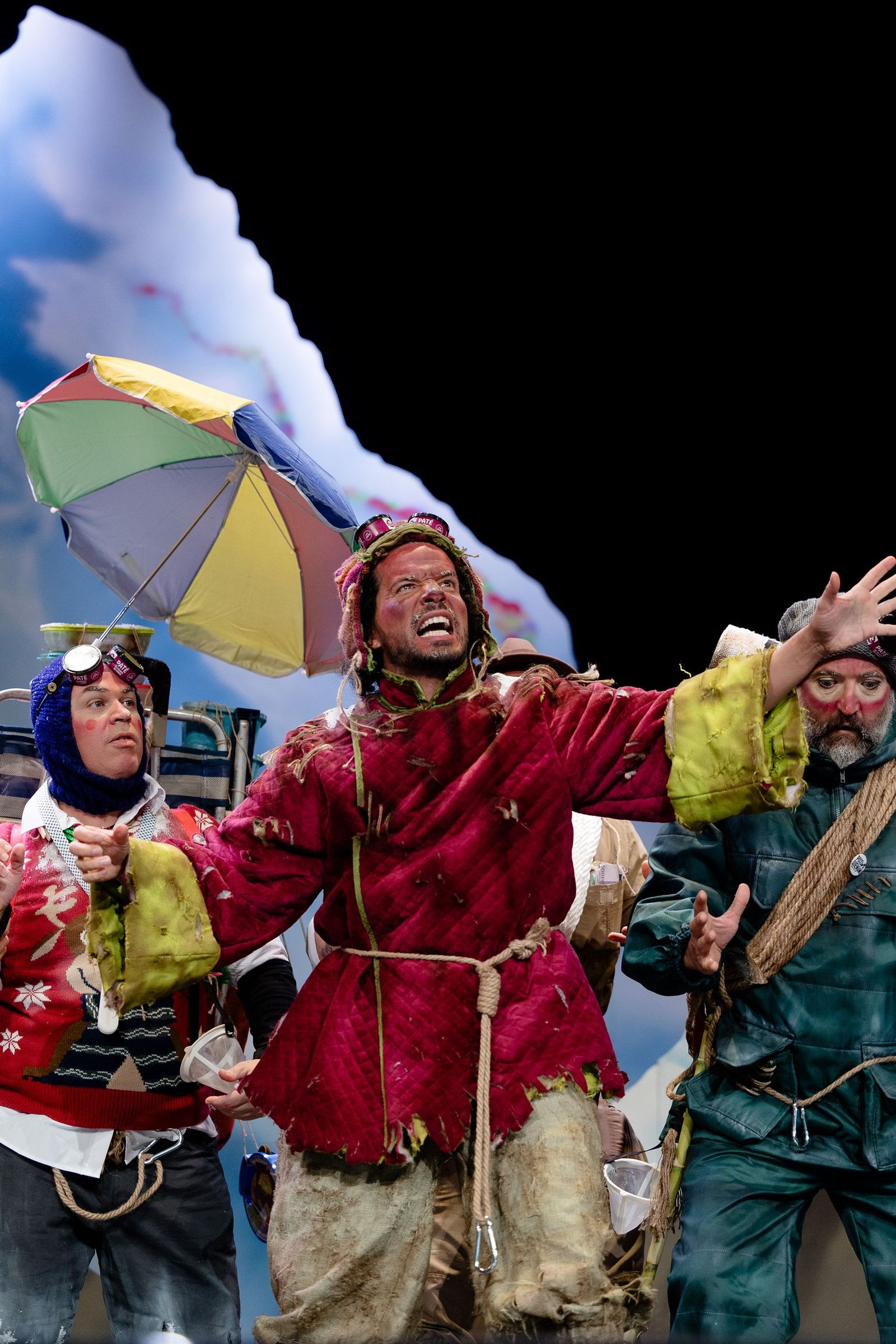 Búscate entre las mejores imágenes de la quinta sesión de cuartos de final del COAC 2026