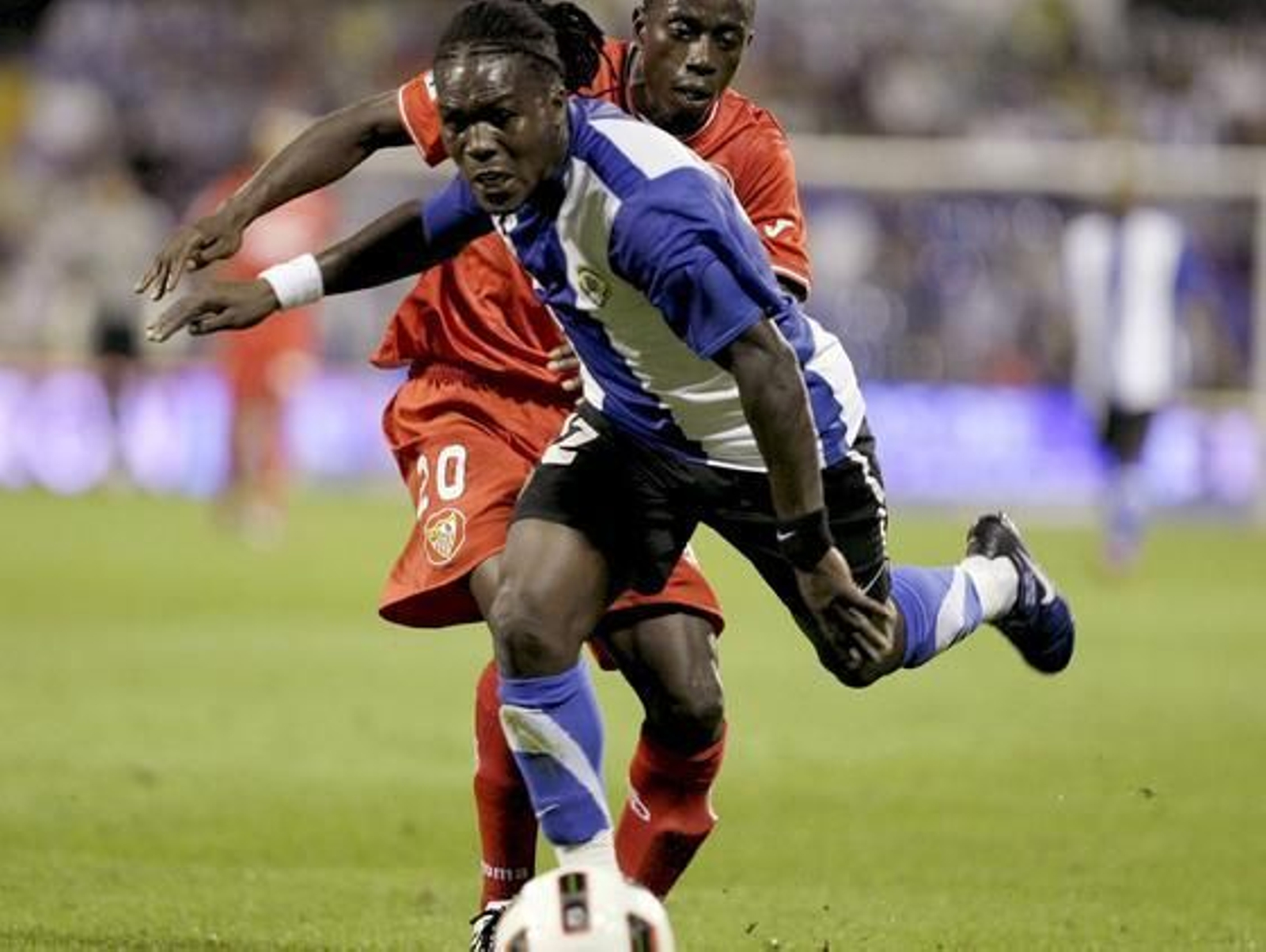 El Sevilla prolonga su mala racha al caer en Alicante ante el Hércules. / EFE