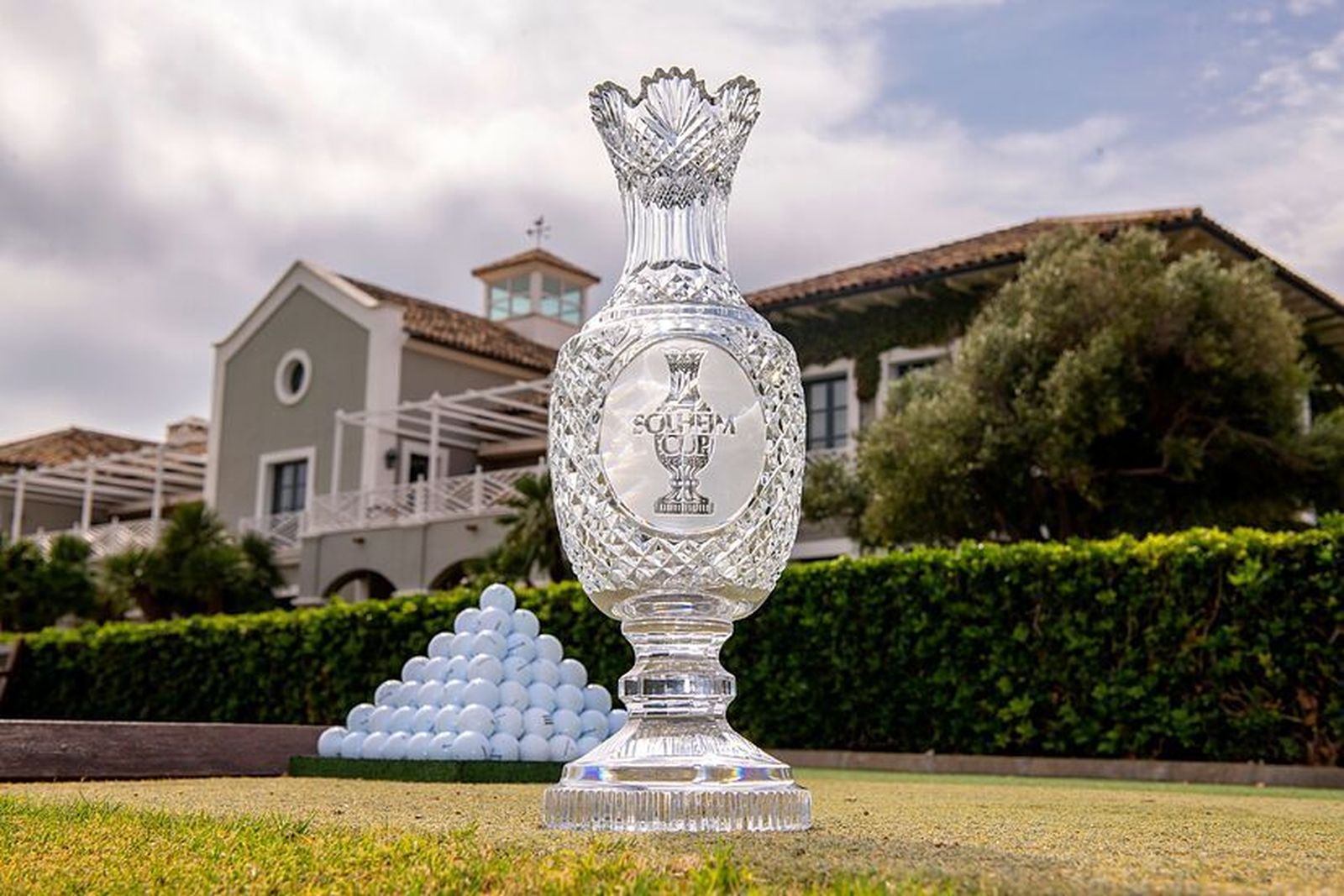 El trofeo de la Solheim Cup