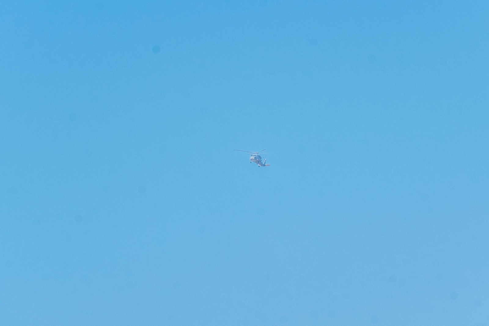 Las espectaculares imágenes del `Atlas 25´, ensayo militar contra drones en Huelva