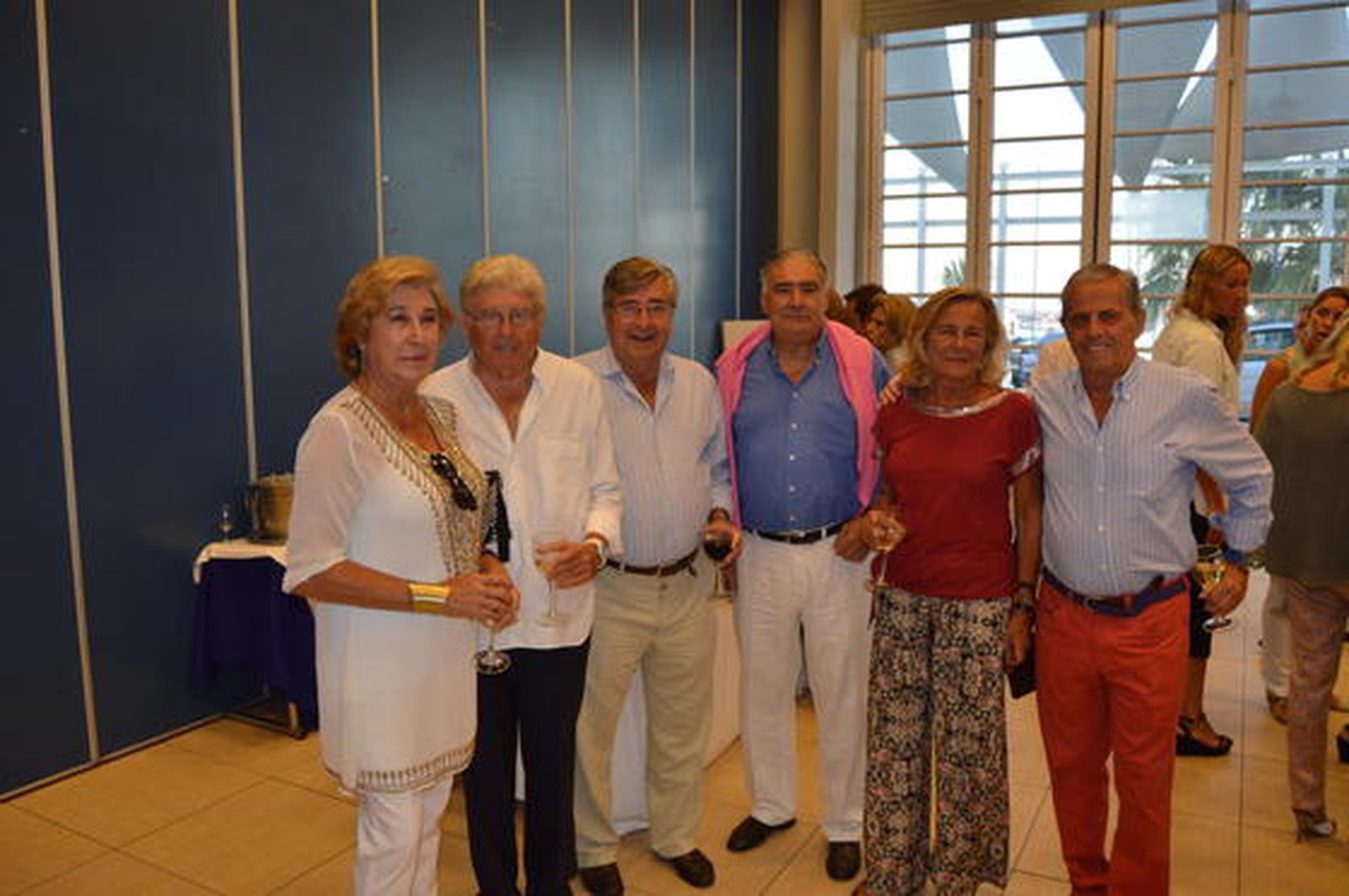 Ana Eizaguirre, Manolo González Valverde, Sancho Dávila, Pachi Eugui, condesa de Villafuente Bermeja y Antonio Dávila.

Foto: Ignacio Casas de Ciria
