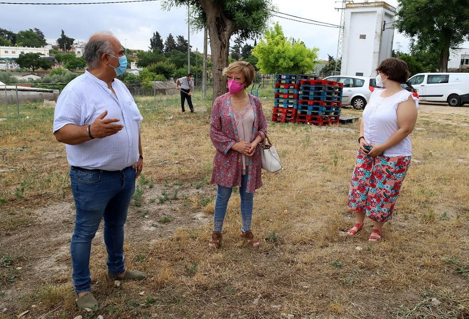 Carmen Collado, en su visita a las instalaciones de ISOJE.