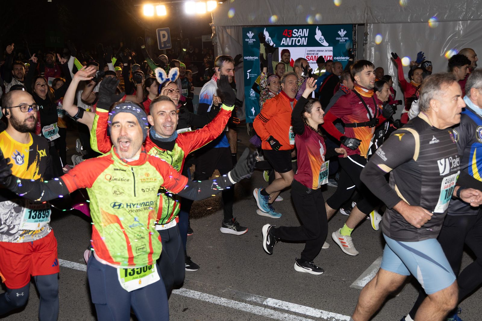 Encuéntrate en la salida de la Carrera de San Antón 2026, en imágenes (2)