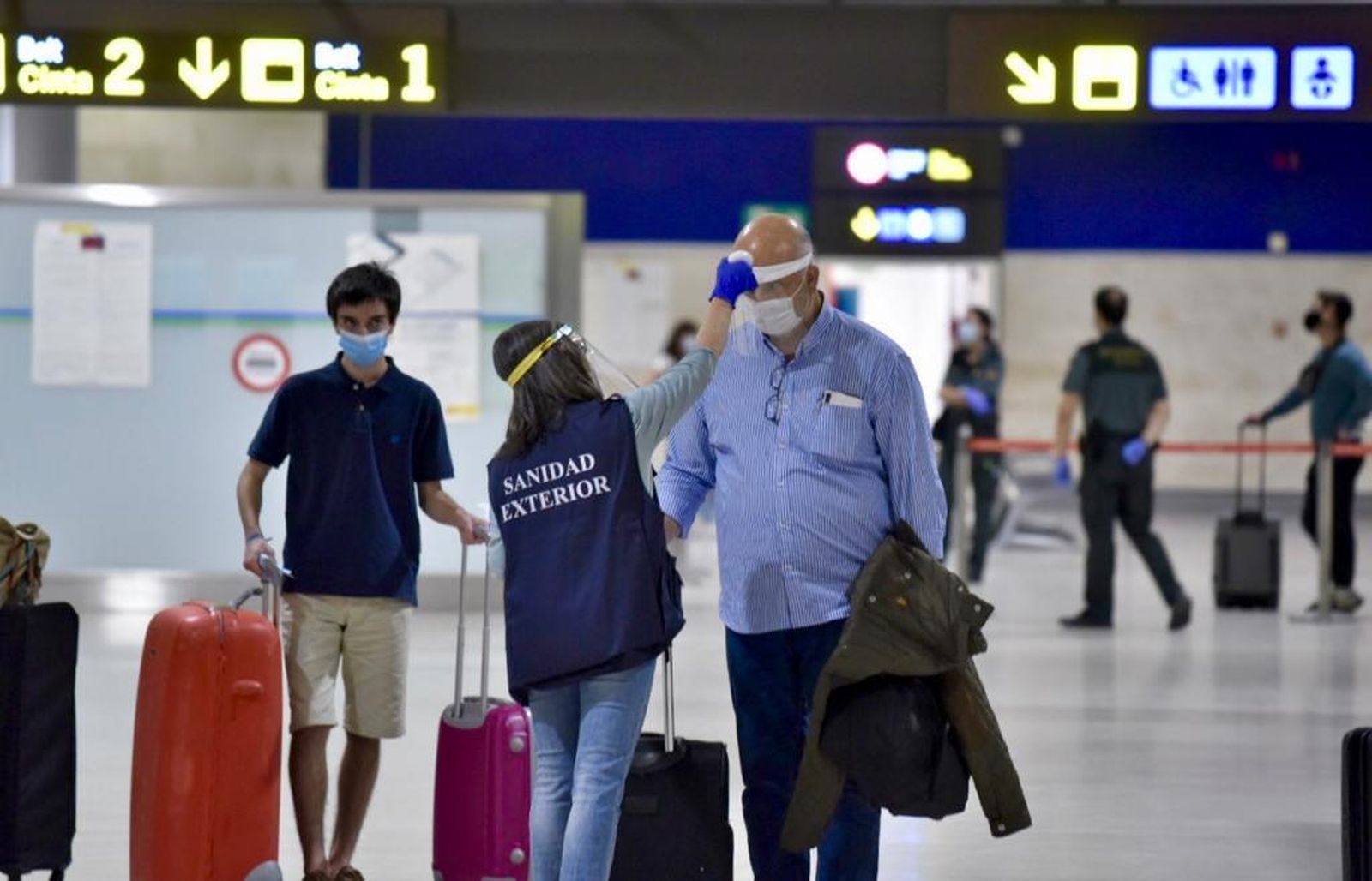 Primer vuelo internacional que llega a Sevilla tras la pandemia