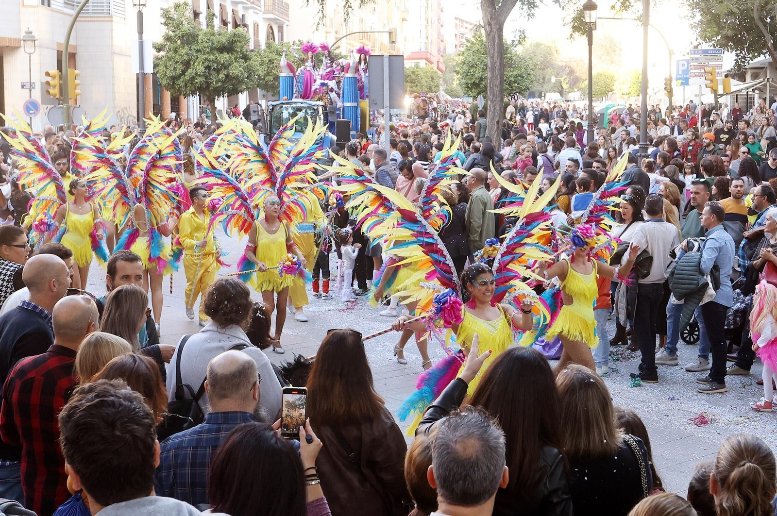 Imágenes de la cabalgata del Carnaval Colombino 2024