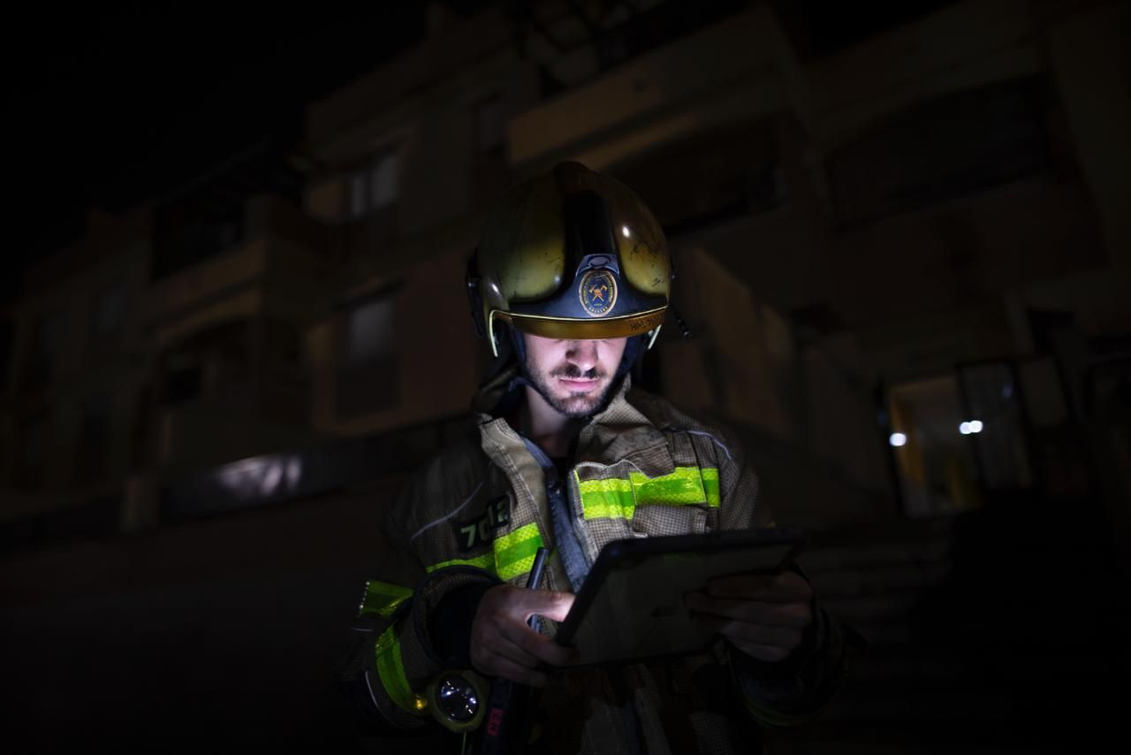 Susto en Atarfe: las imágenes del operativo tras la explosión de gas en una vivienda