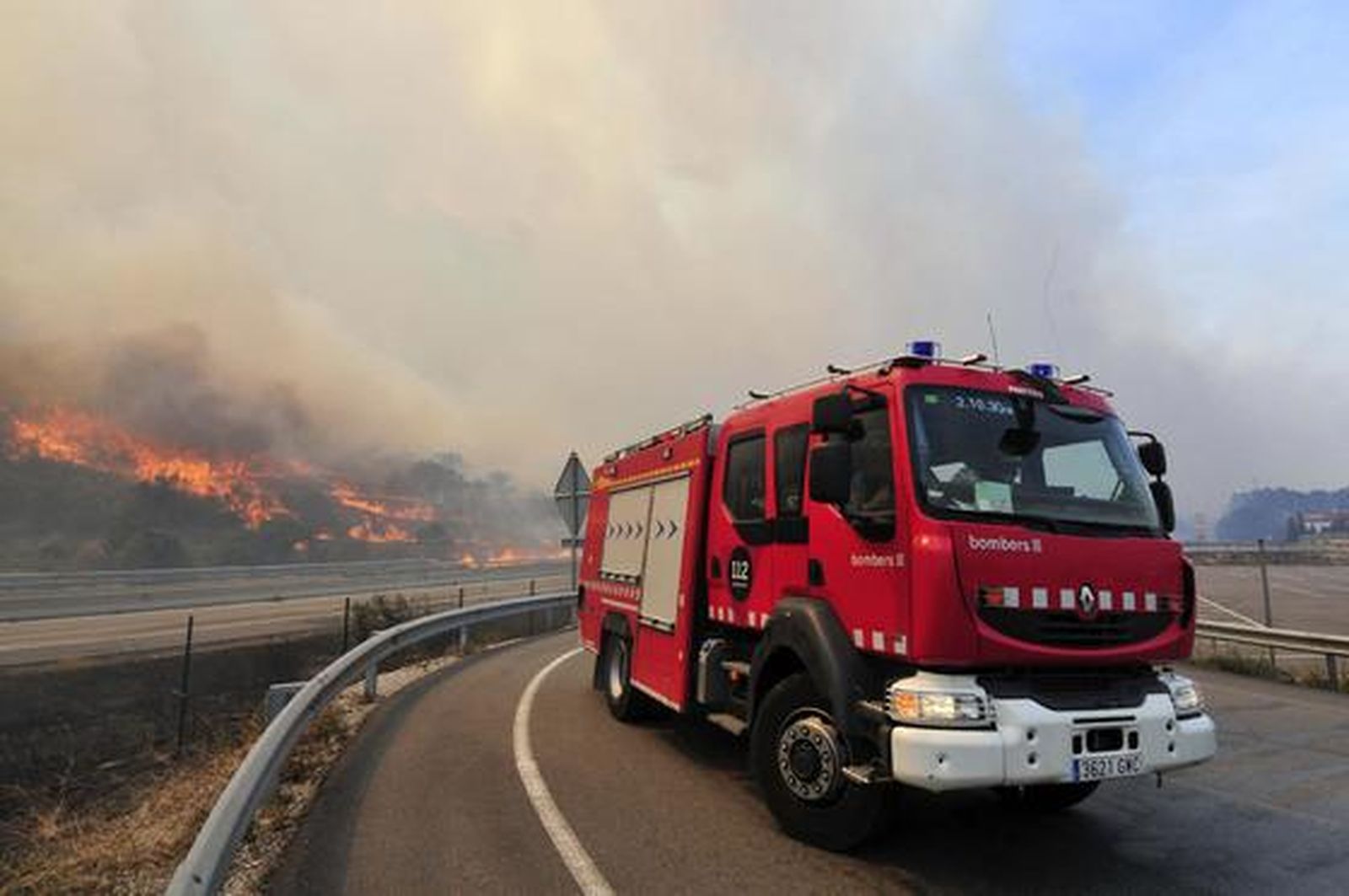 Imágenes del incendio de La Jonquera.

Foto: EFE